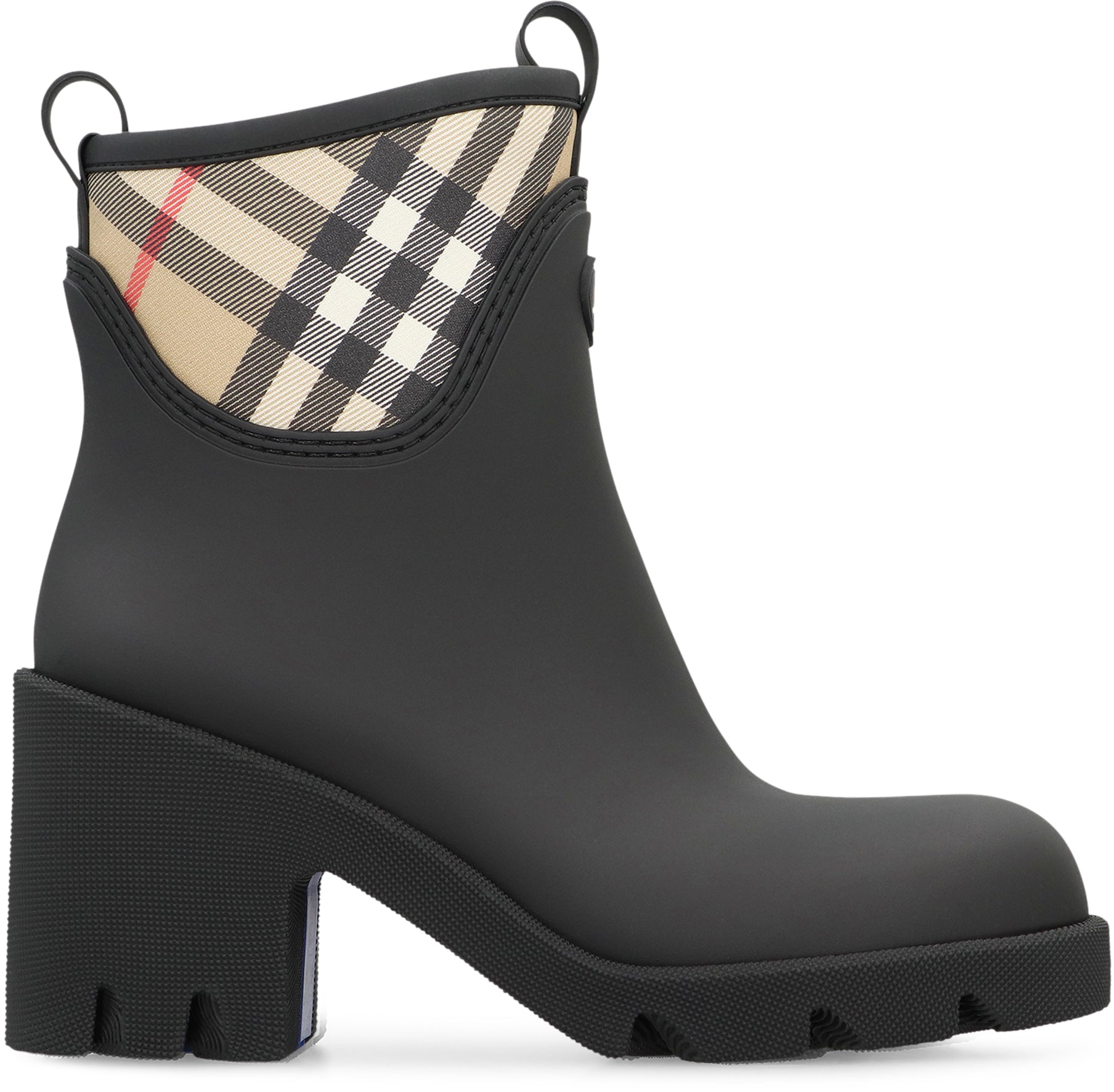 BURBERRY Elegant Chelsea Boots with Sculpted Sole and Stylish Inserts