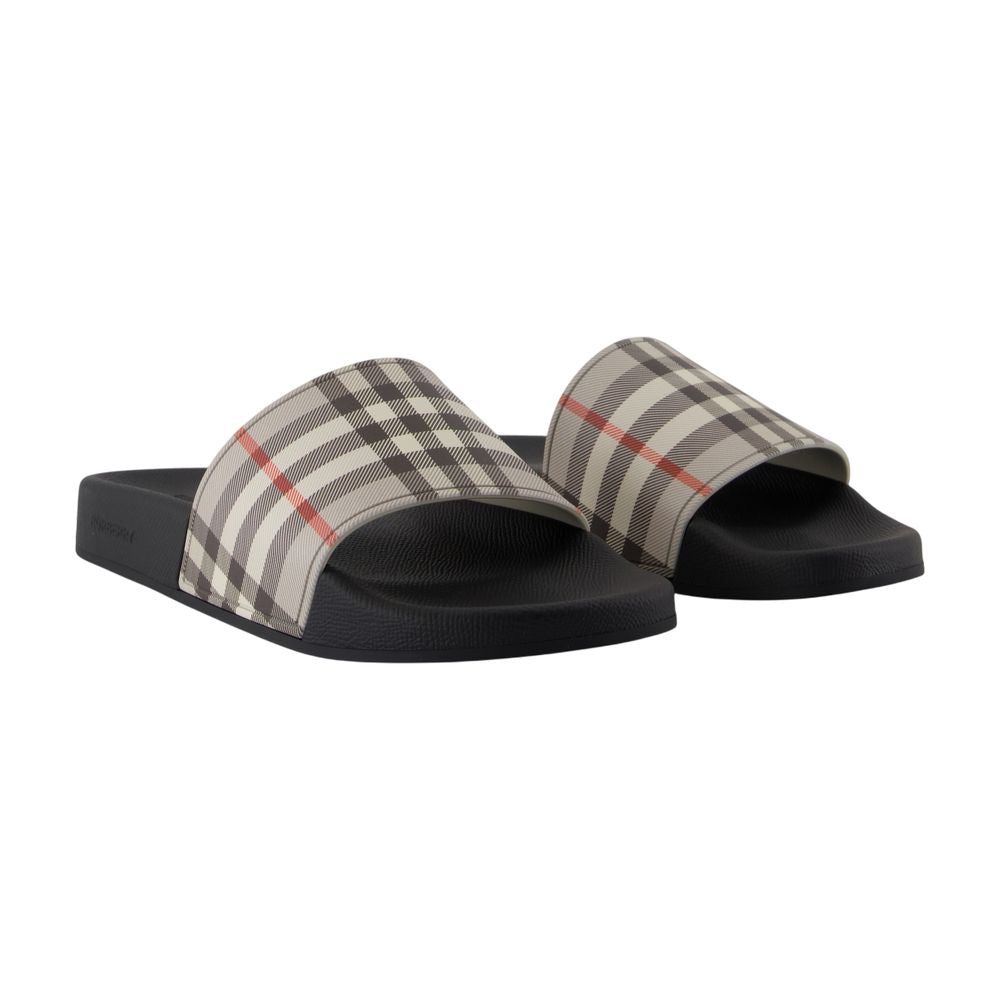 BURBERRY Fashionable Mini Sandals for Women