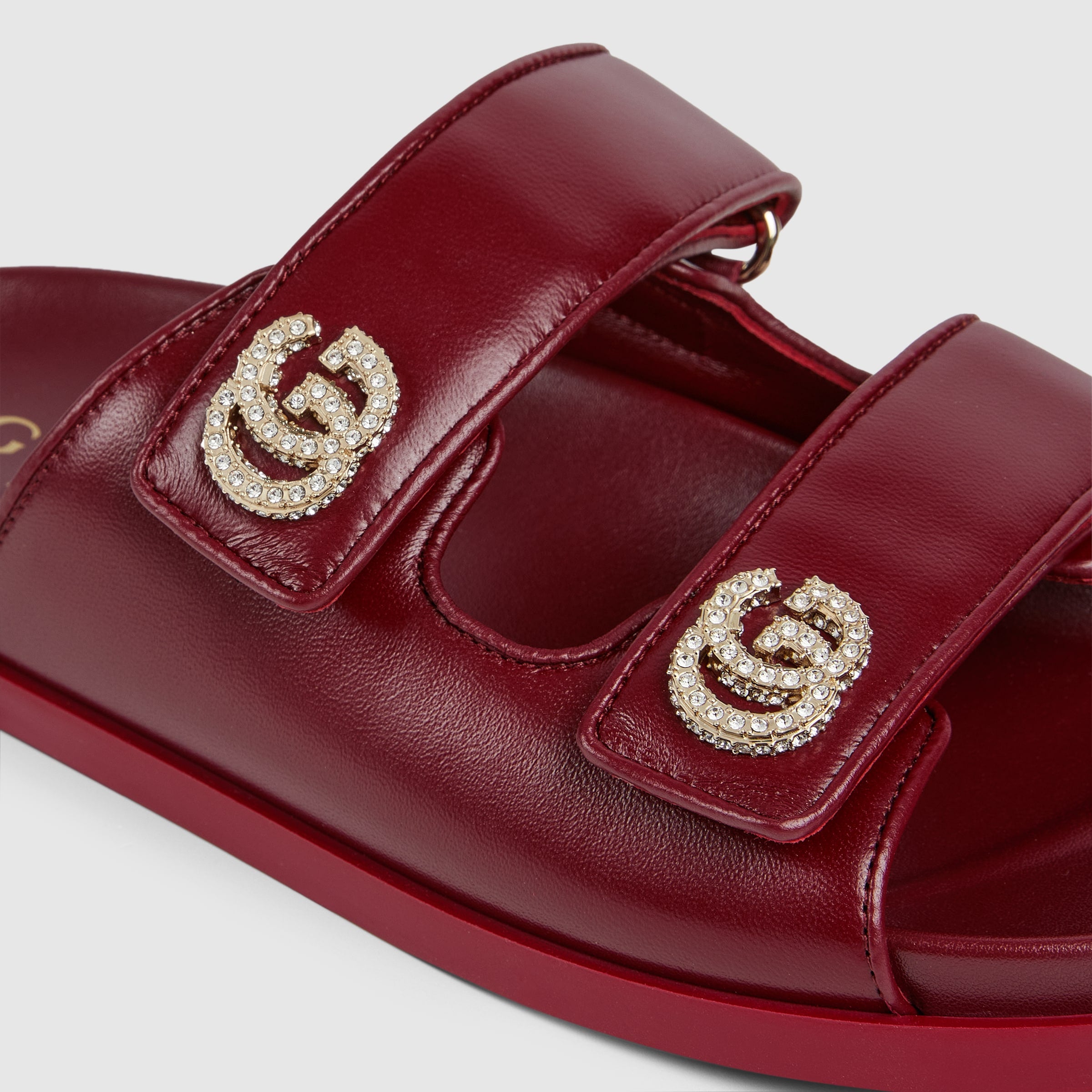GUCCI Elegant Sandal with Crystal Embellishments