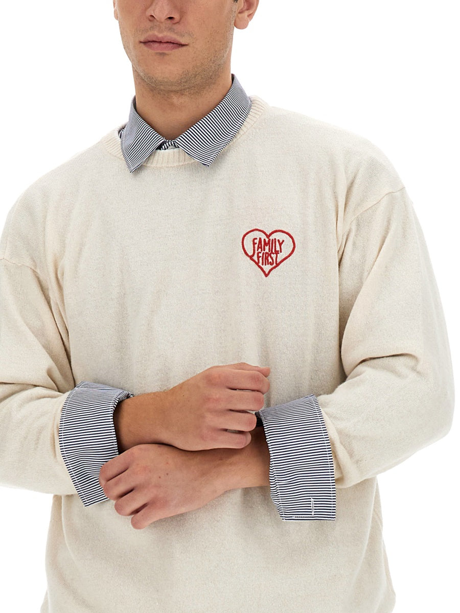 FAMILY FIRST Regular Fit T-Shirt with Logo - Size L