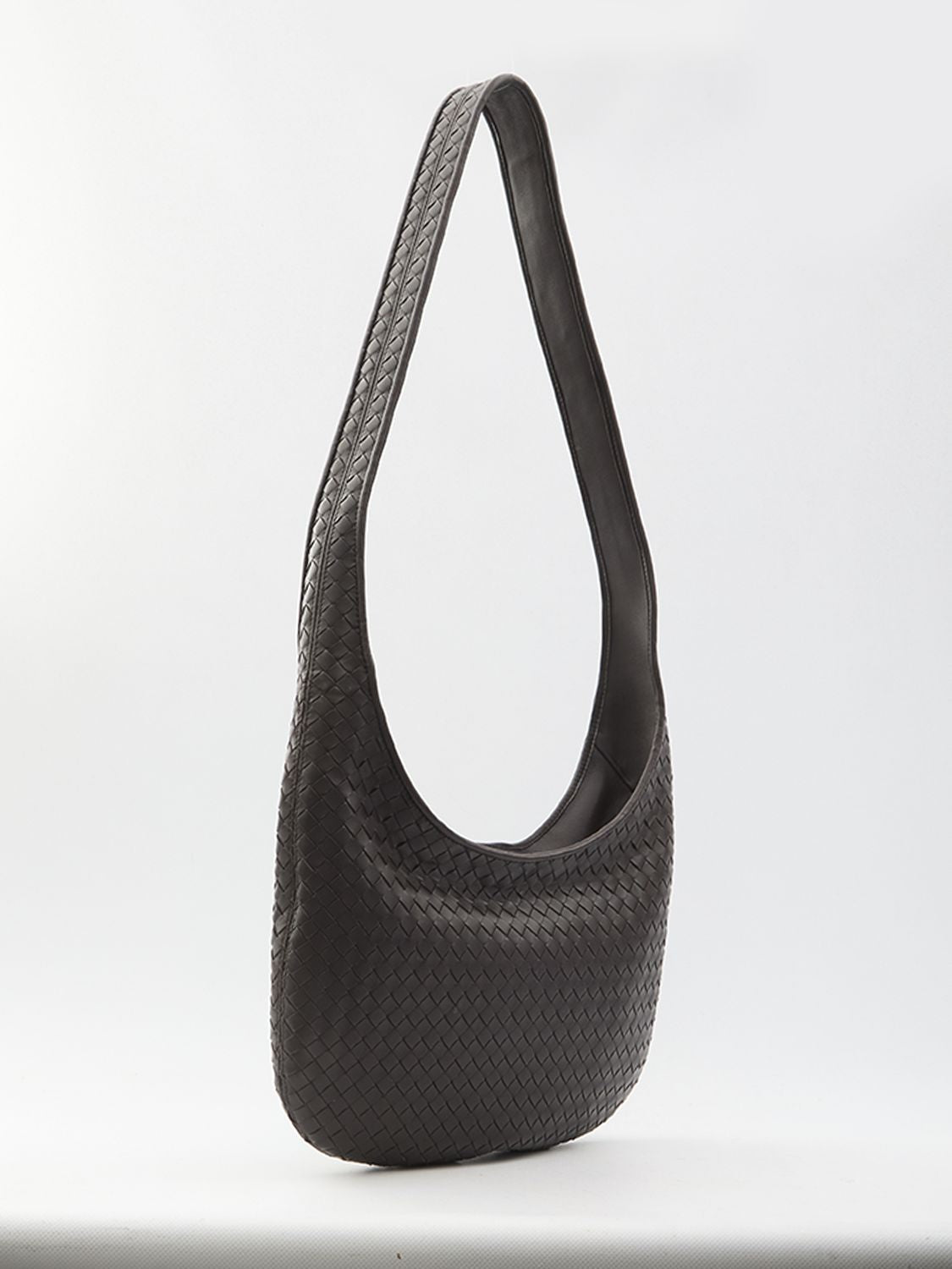 BOTTEGA VENETA Leather Crossbody Handbag - 38 CM Width