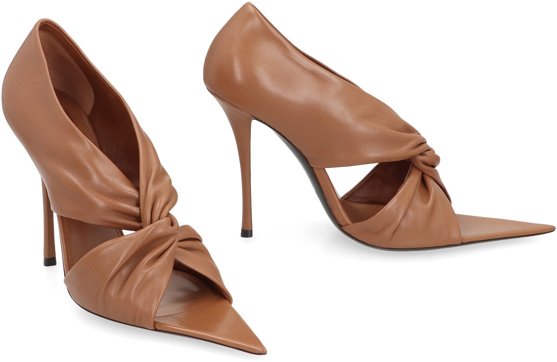 SAINT LAURENT Pointy Toe Leather Pumps
