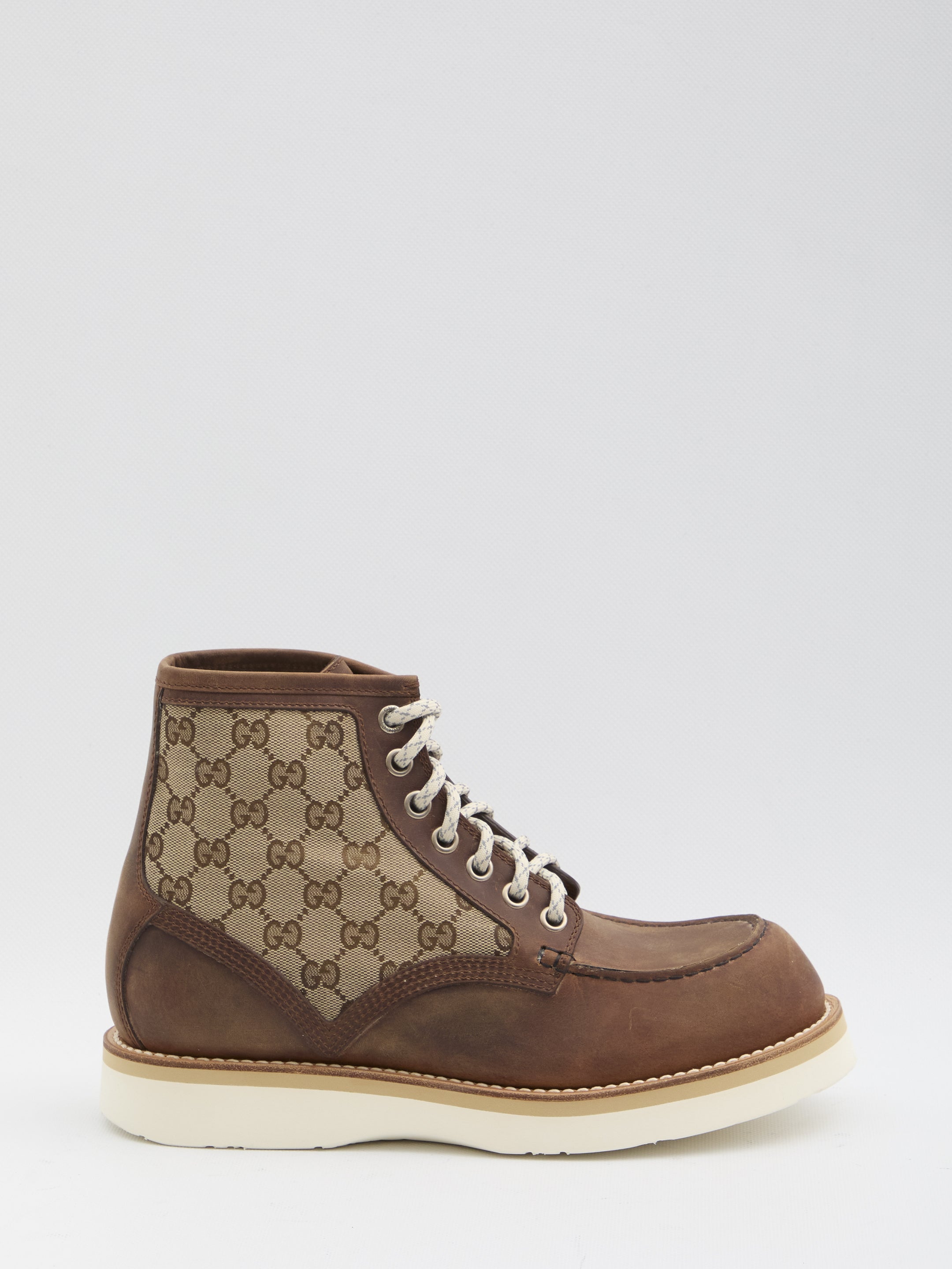 GUCCI Ankle Boots with Rounded Toe and Lace-Up Closure - UK Size