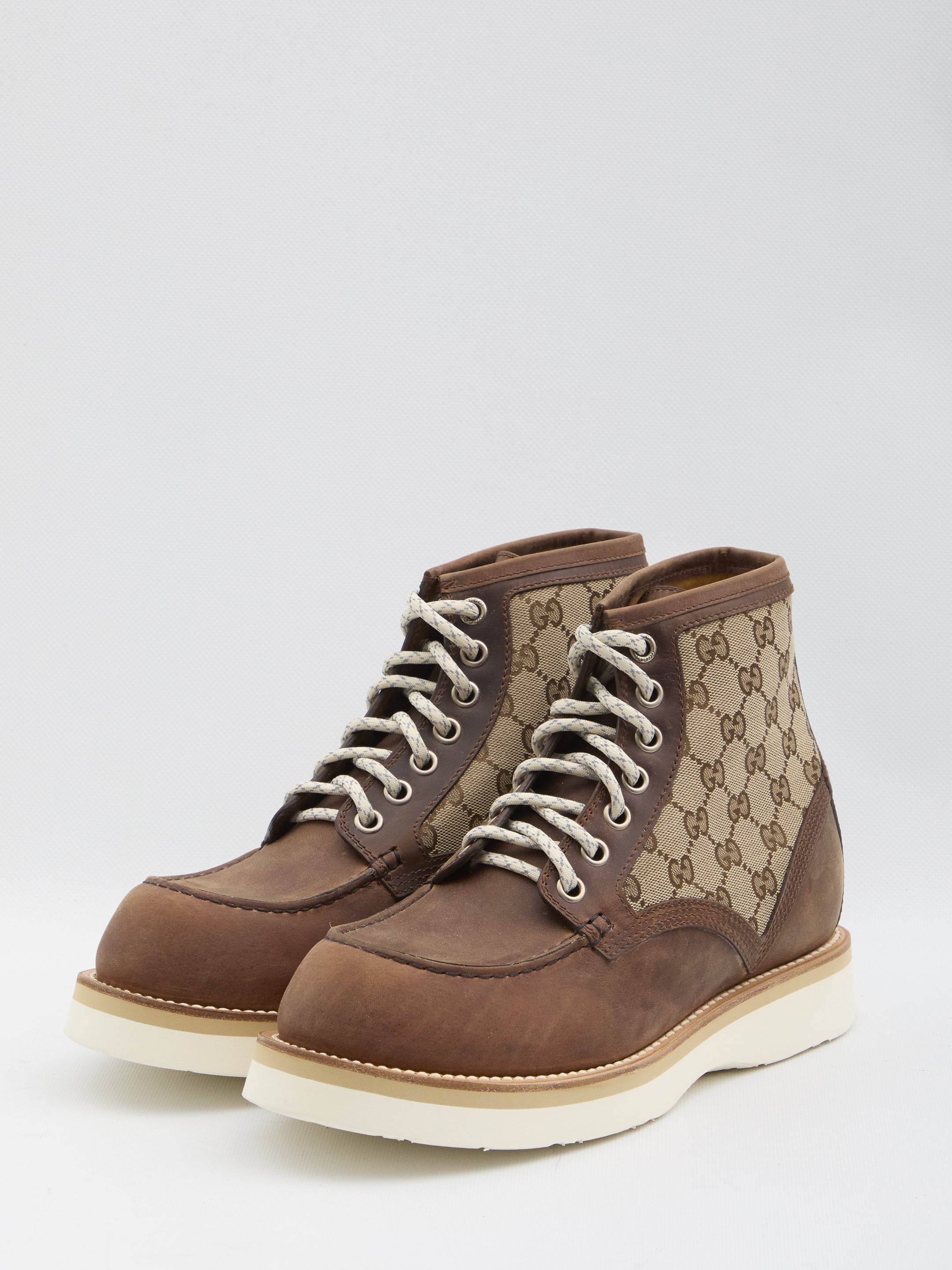 GUCCI Ankle Boots with Rounded Toe and Lace-Up Closure - UK Size