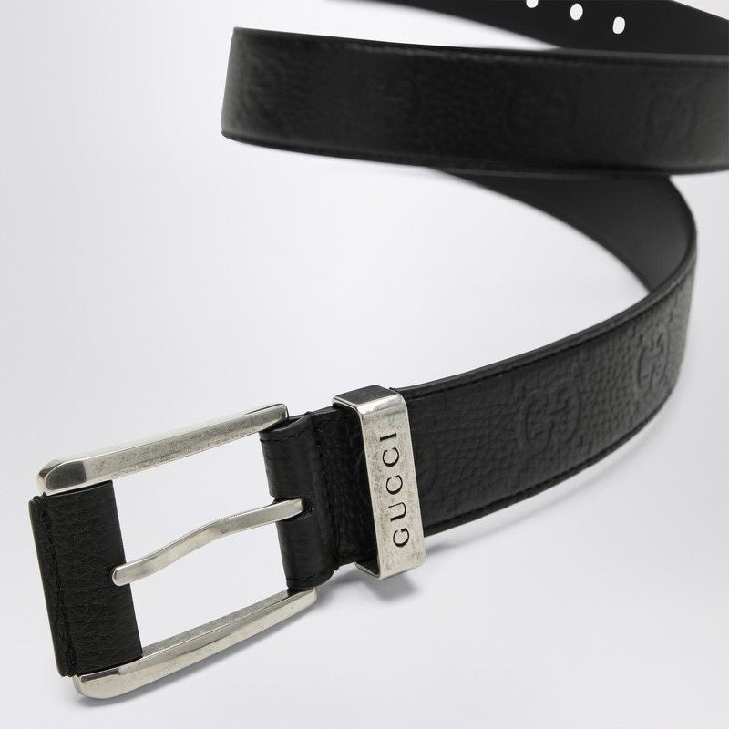 GUCCI Sleek Black Leather Belt with GG Pattern and Square Buckle