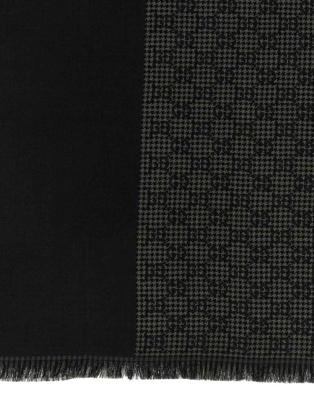 GUCCI GG Jacquard Men's Scarf with Fringed Edges