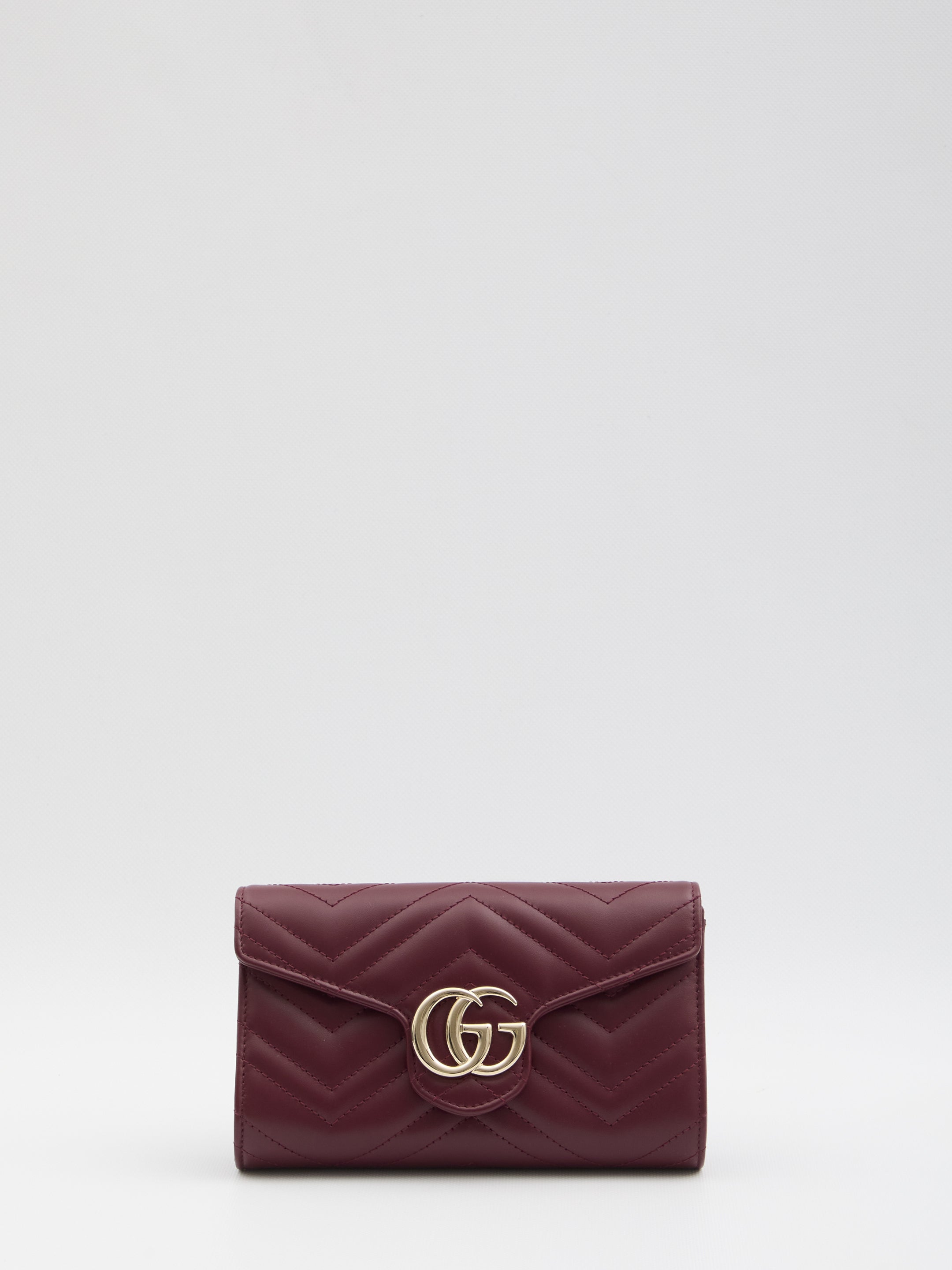 GUCCI Mini Chevron Quilted Wallet with Chain