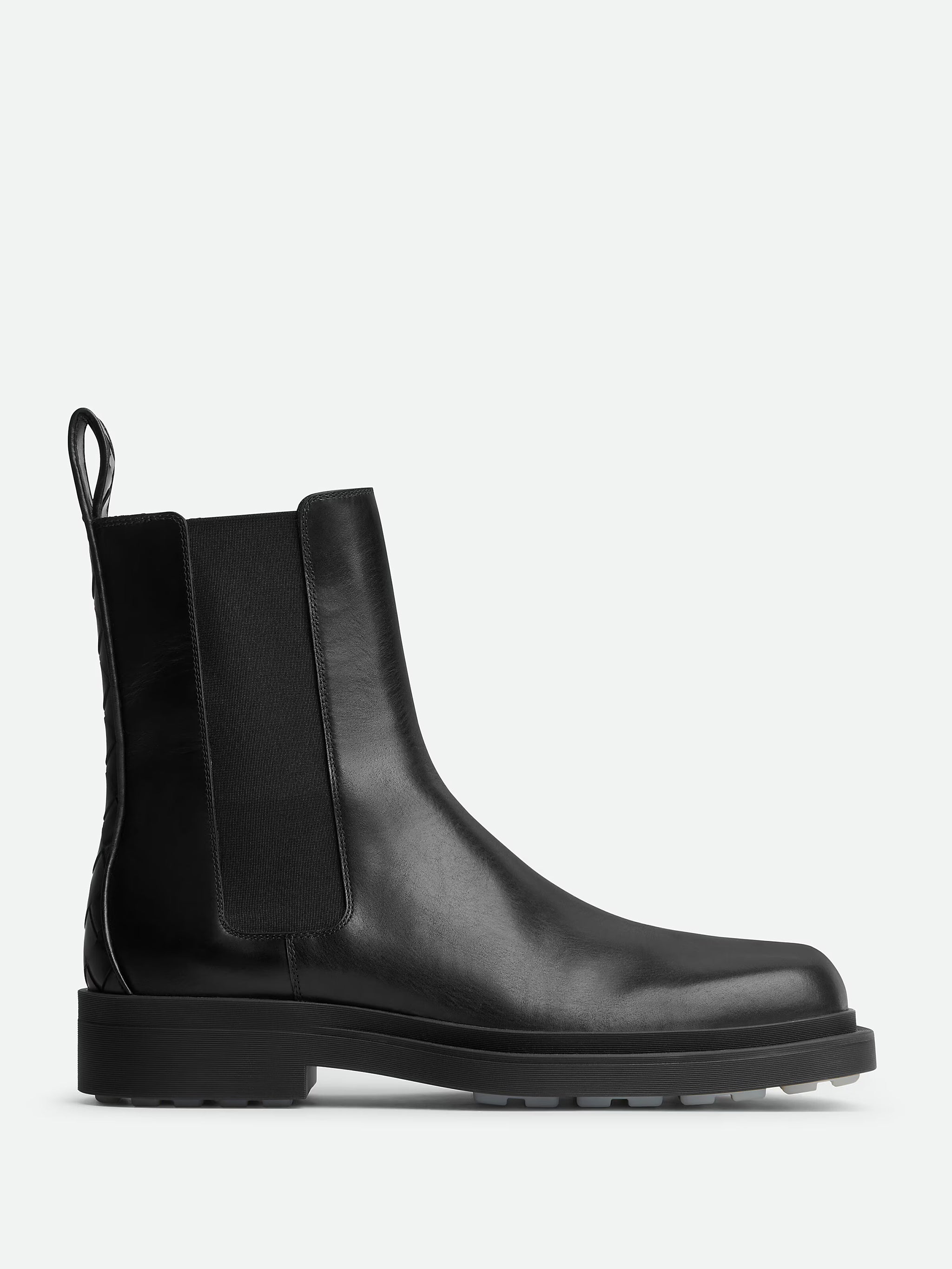 BOTTEGA VENETA Men's Intrecciato Backstay Chelsea Boots with Lugged Rubber Outsole - 4 cm Flatform
