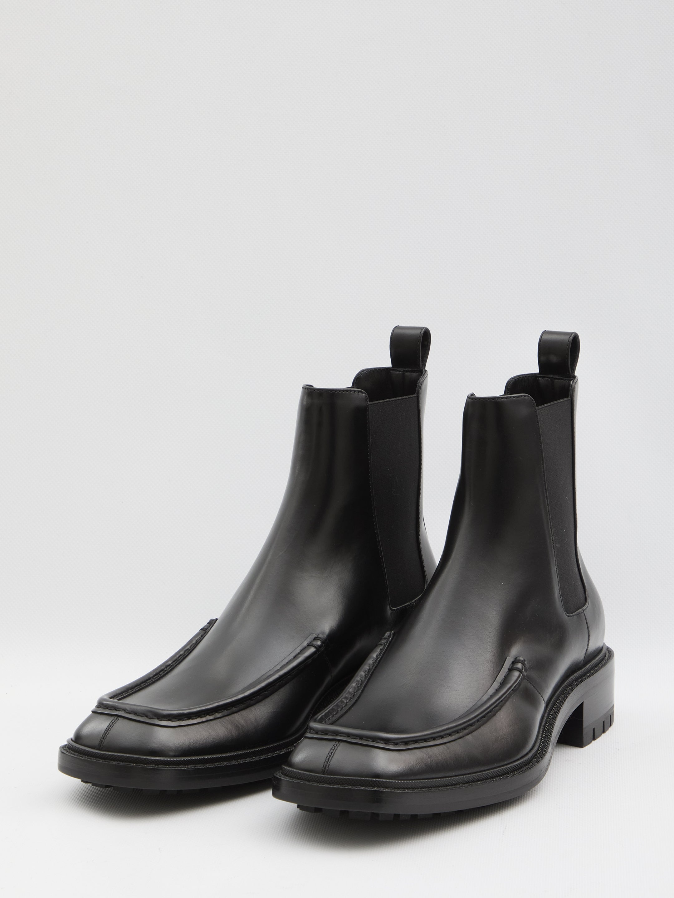 SAINT LAURENT Men's Chelsea Boots with Square Moc Toe - Heel Height 2.5 cm