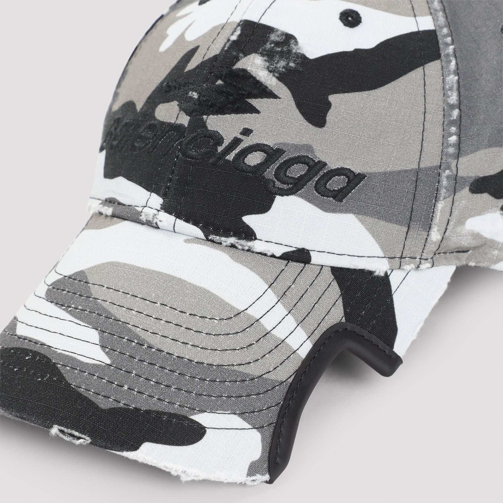 BALENCIAGA Camouflage Cotton Hat for Men - FW25