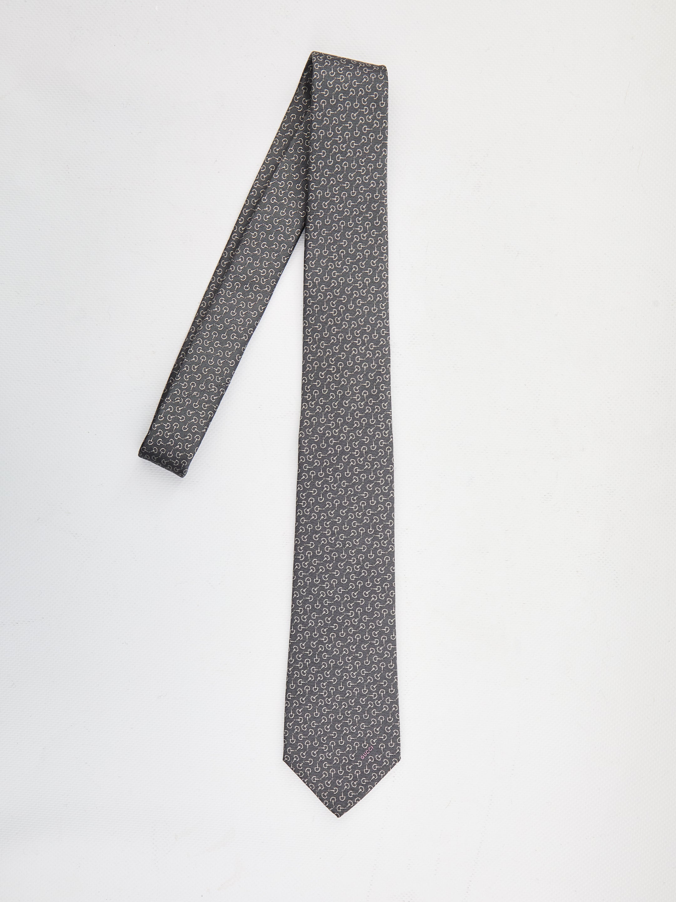 GUCCI Jacquard Silk Tie 148 x 7 cm