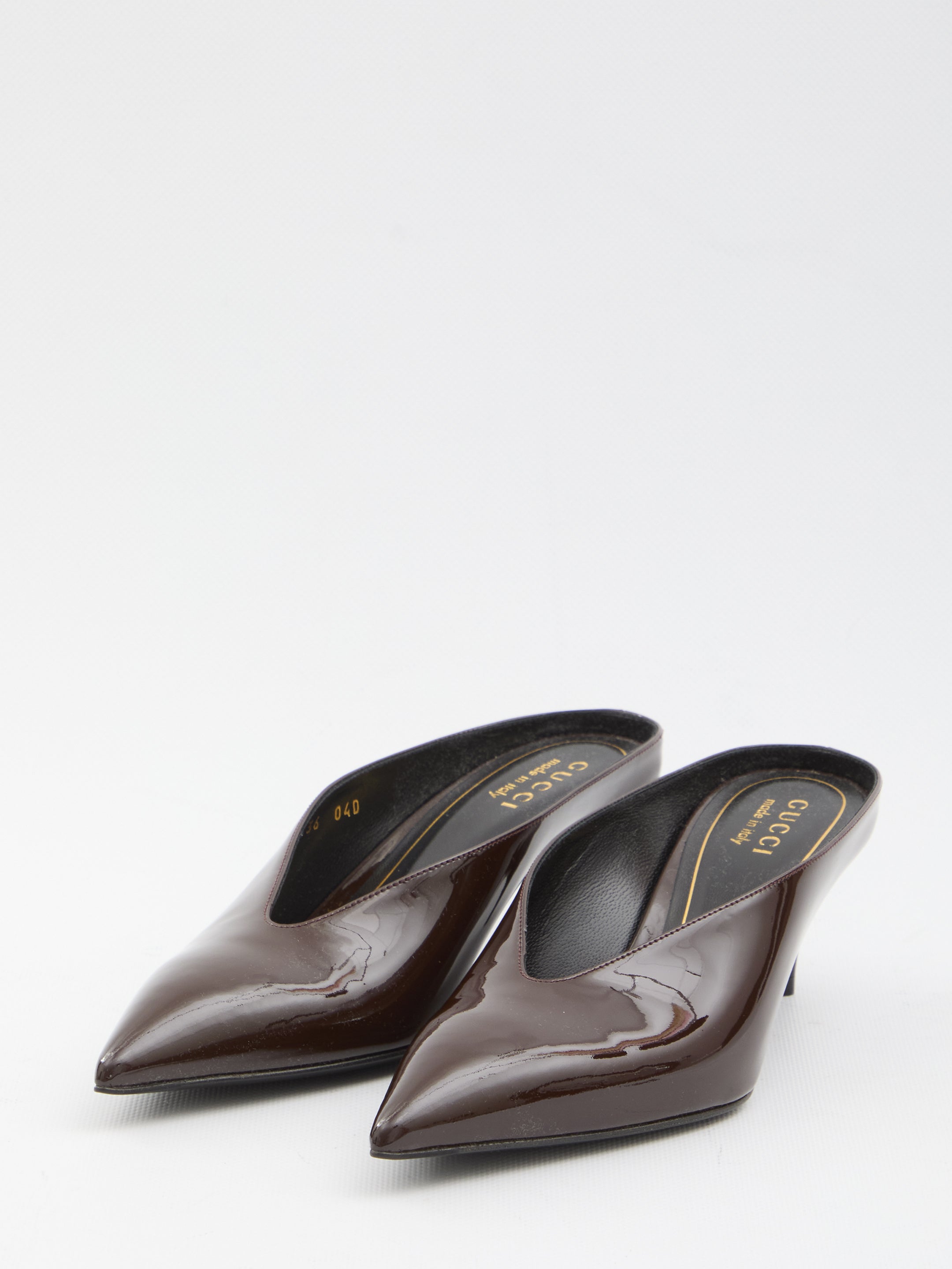 GUCCI Glossy Patent Leather Sabot with Elongated Silhouette and 5.5 cm Heel