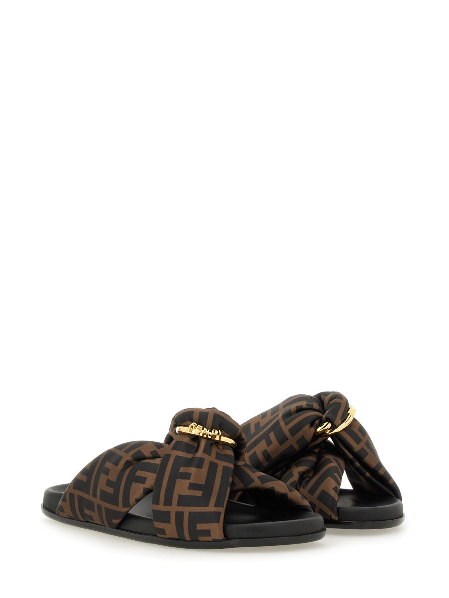 FENDI Elegant Flat Sandals with Twist Detailing