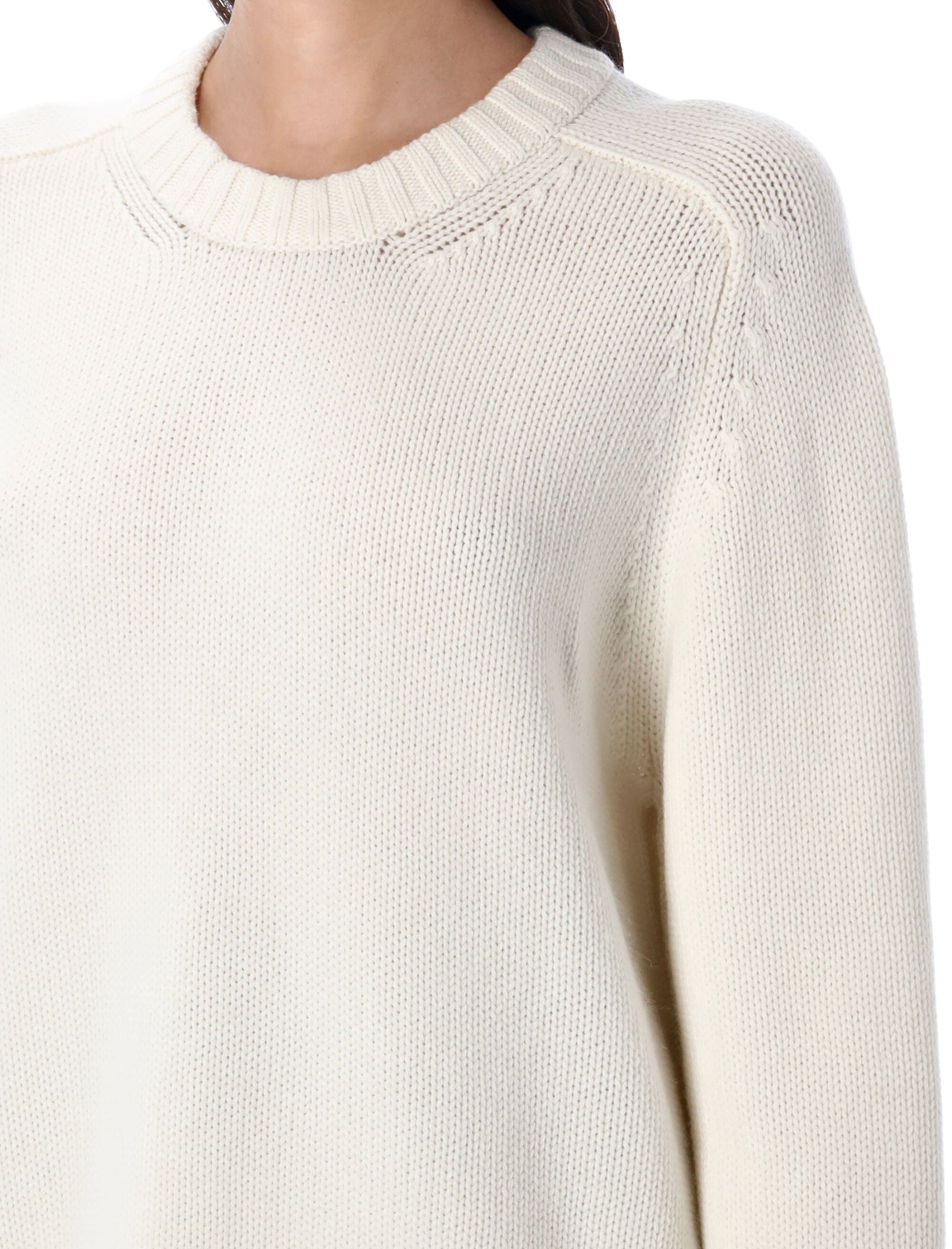 KHAITE Mae Crew Neck Cashmere Sweater - Relaxed Fit