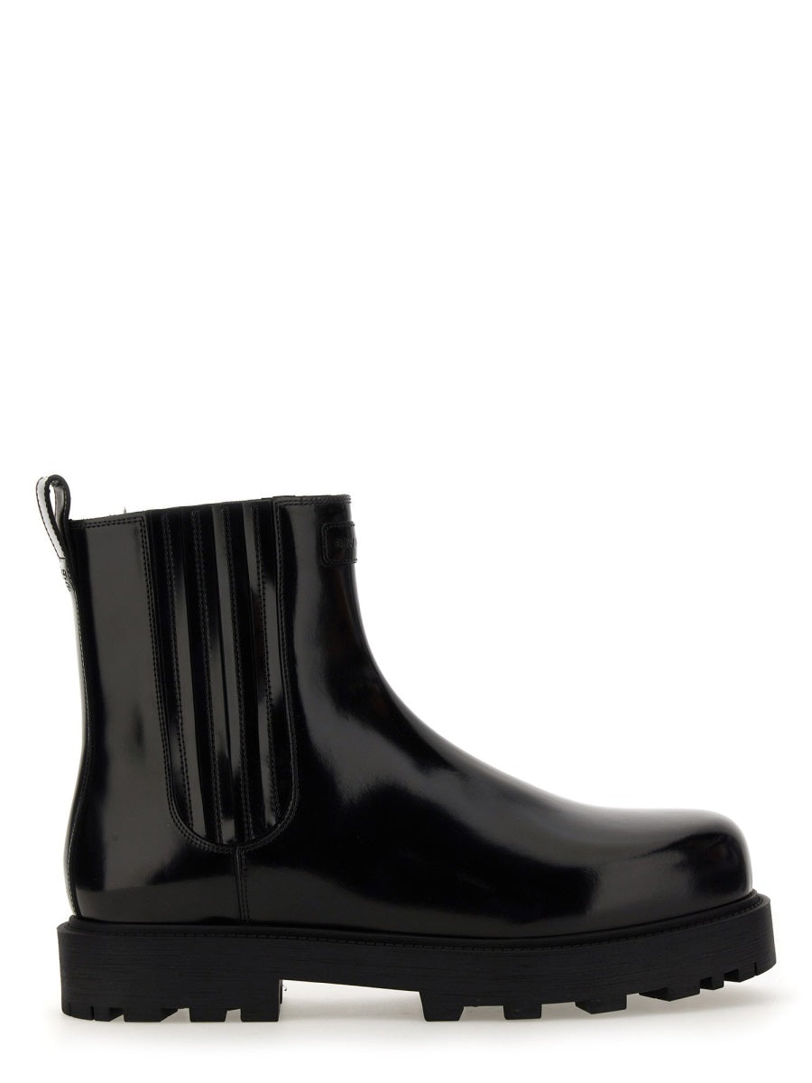 GIVENCHY Show Leather Chelsea Boots