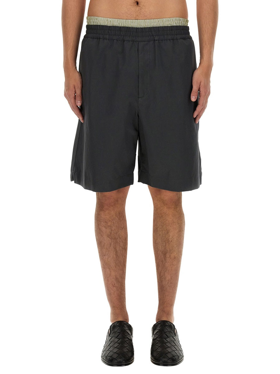 BOTTEGA VENETA Classic Cotton Shorts - Size L