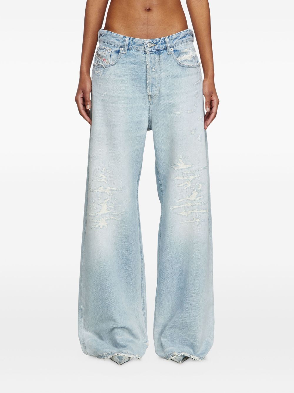 DIESEL Relaxed Fit Wide Leg Jeans - Size 26