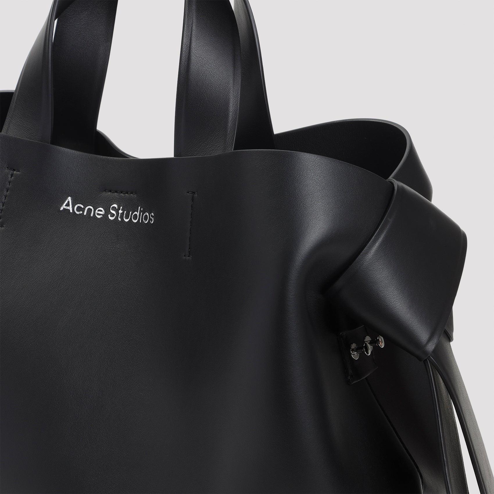 ACNE STUDIOS Stylish Handbag - 34CM x 26CM x 15.5CM