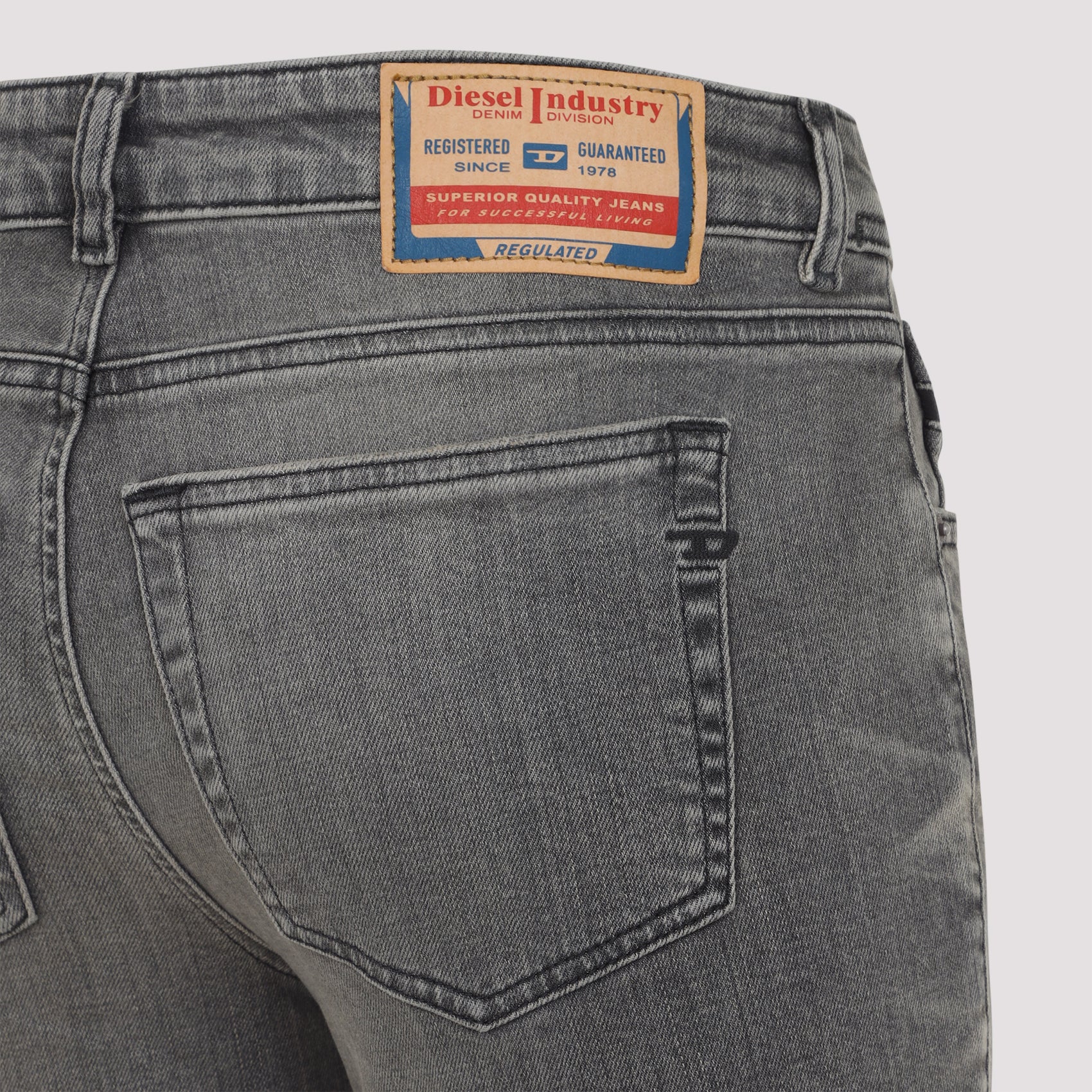 DIESEL 1969 D-EBBEY High-Waisted Jeans for Women