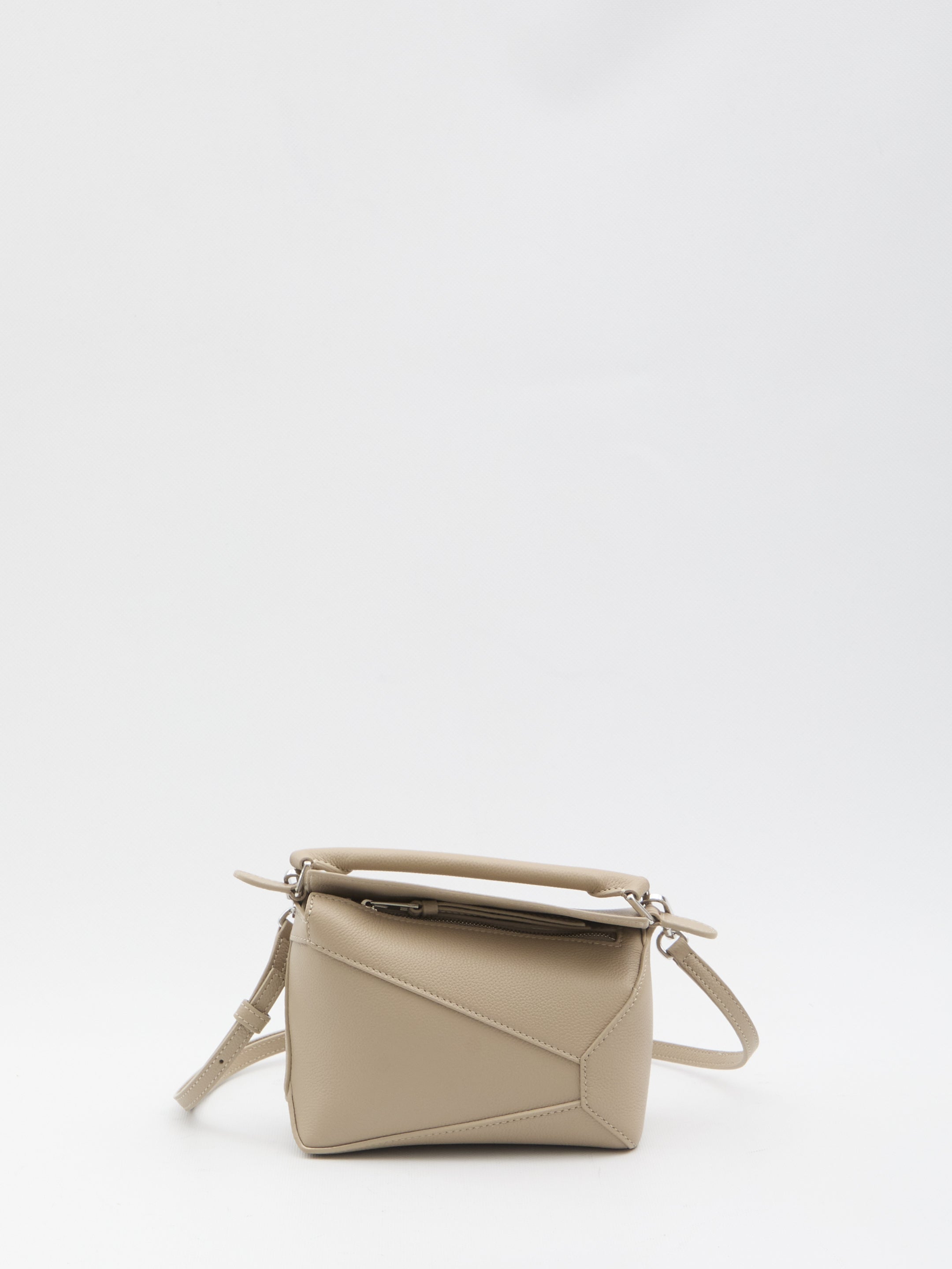 LOEWE Puzzle Edge Mini Handbag (18 x 12.5 x 8 CM)