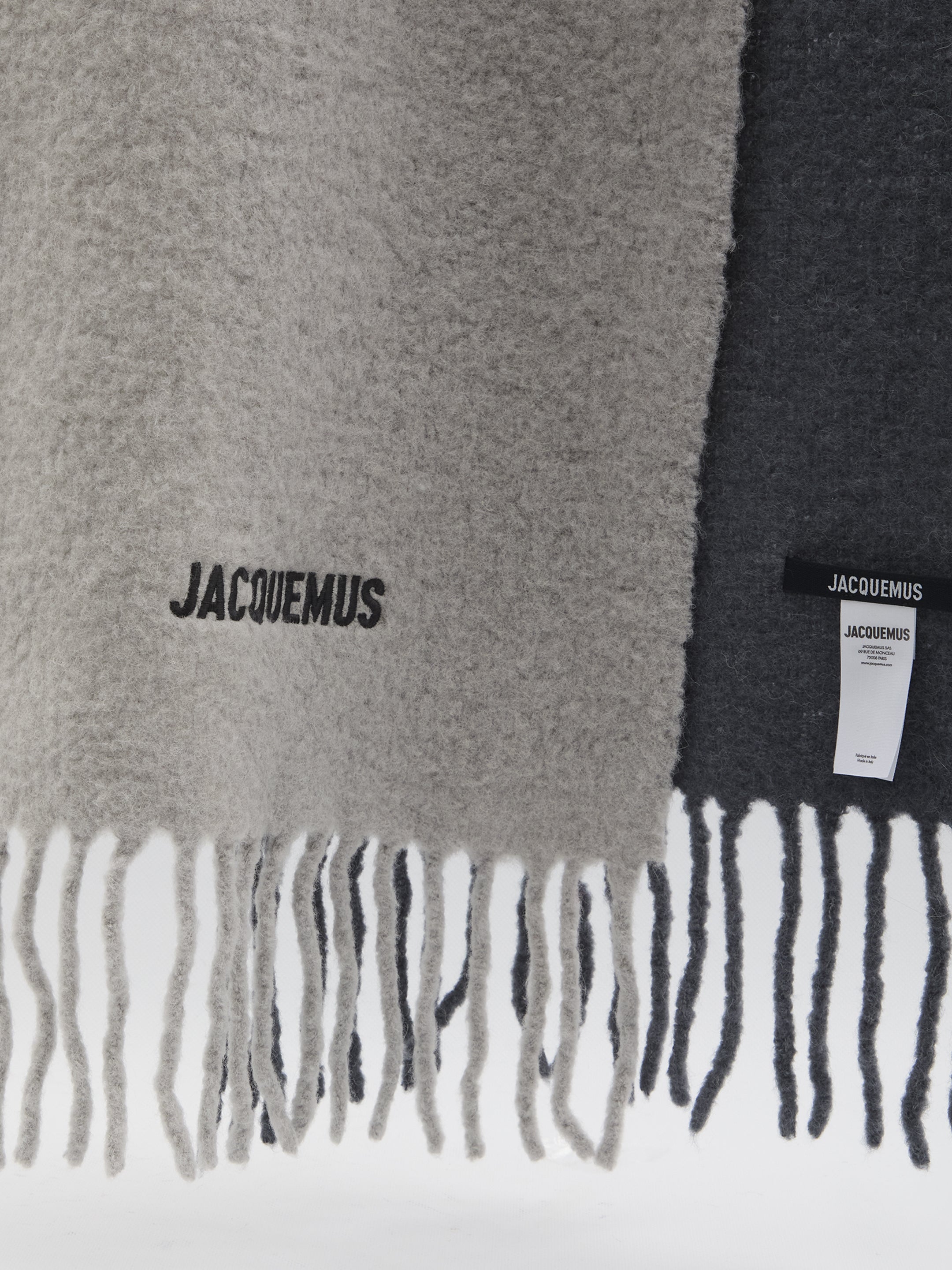 JACQUEMUS Gradient Effect Scarf - 225 x 38 CM