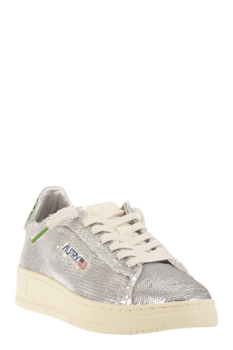 AUTRY Women's Low Top Sneakers