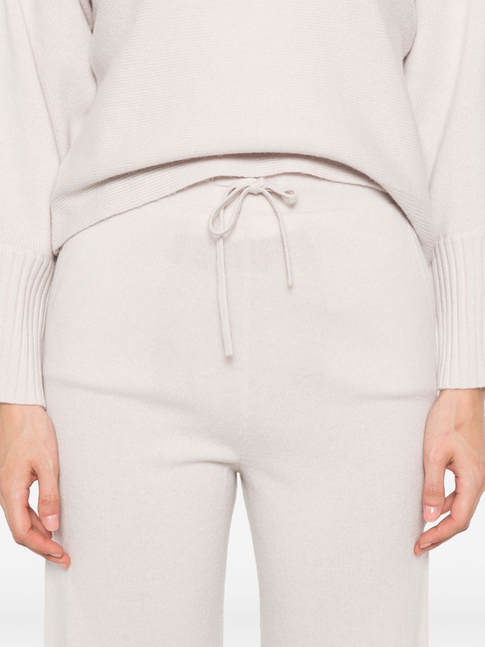 ALPHA STUDIO Elegant Women's Trousers - Perfect for Stylish Outings