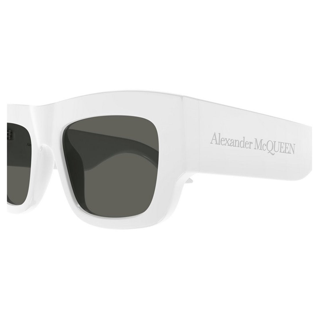 ALEXANDER MCQUEEN Stylish Retro Sunglasses for Men