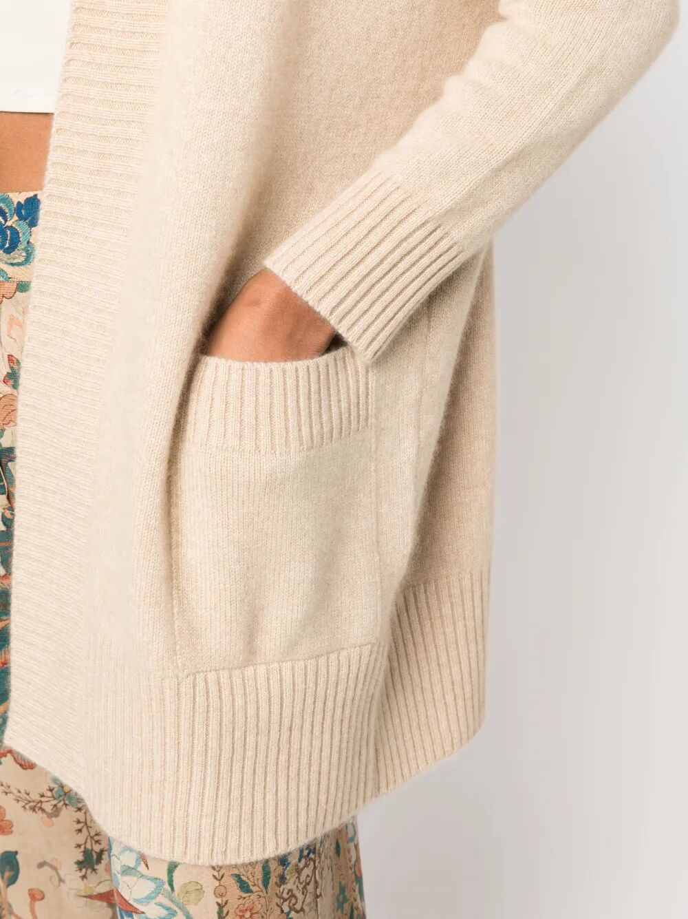 KUJTEN Anja Cardigan - Women's Mini Fashion Layer