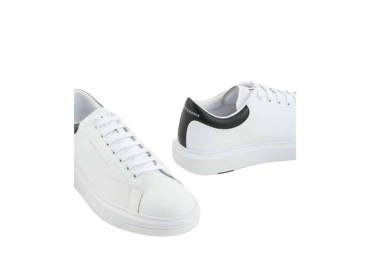 ARMANI EXCHANGE Sleek Leather Sneakers for Men