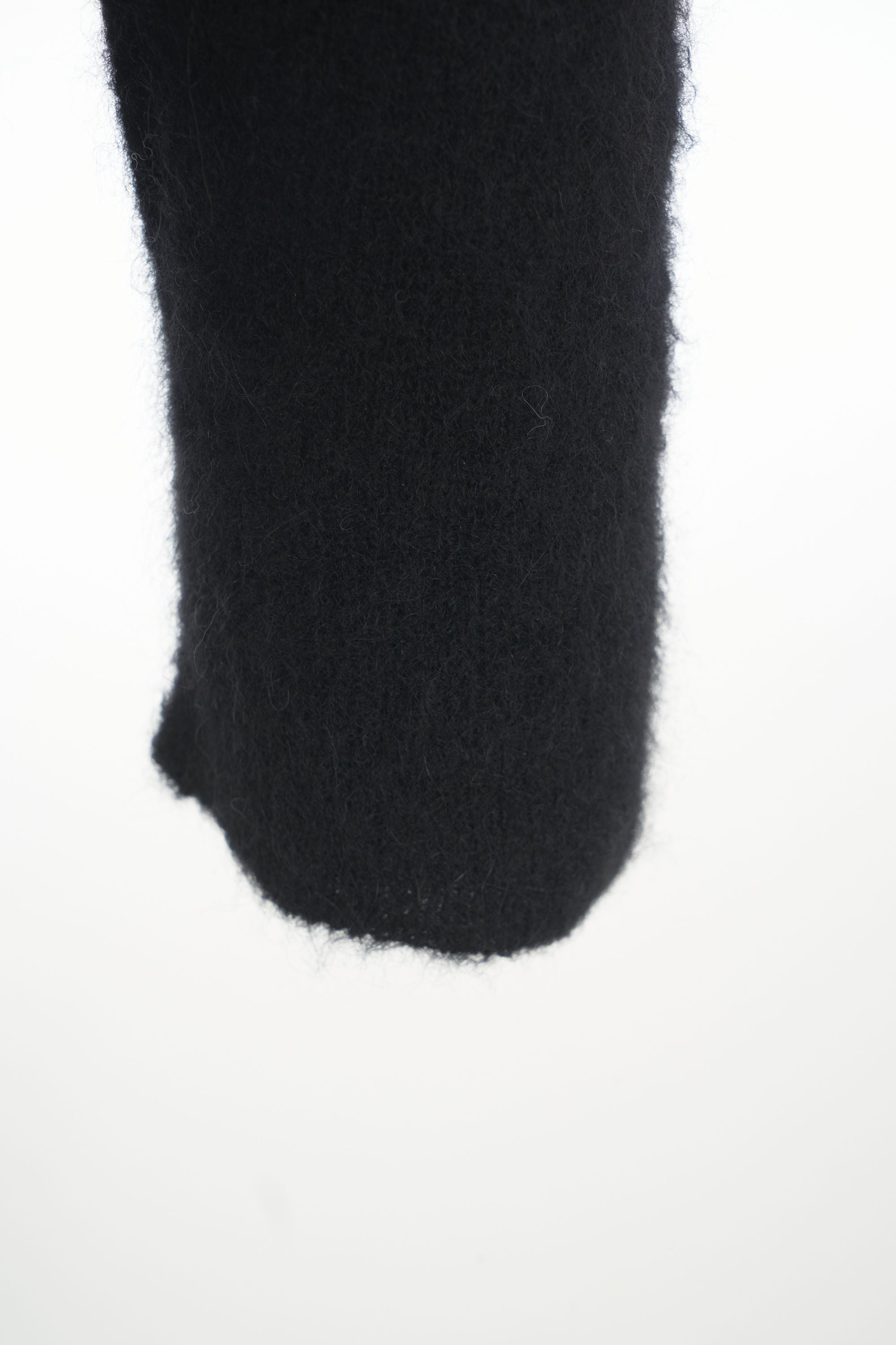 ATOMO FACTORY Classic V-Neck Wool Cardigan for Men