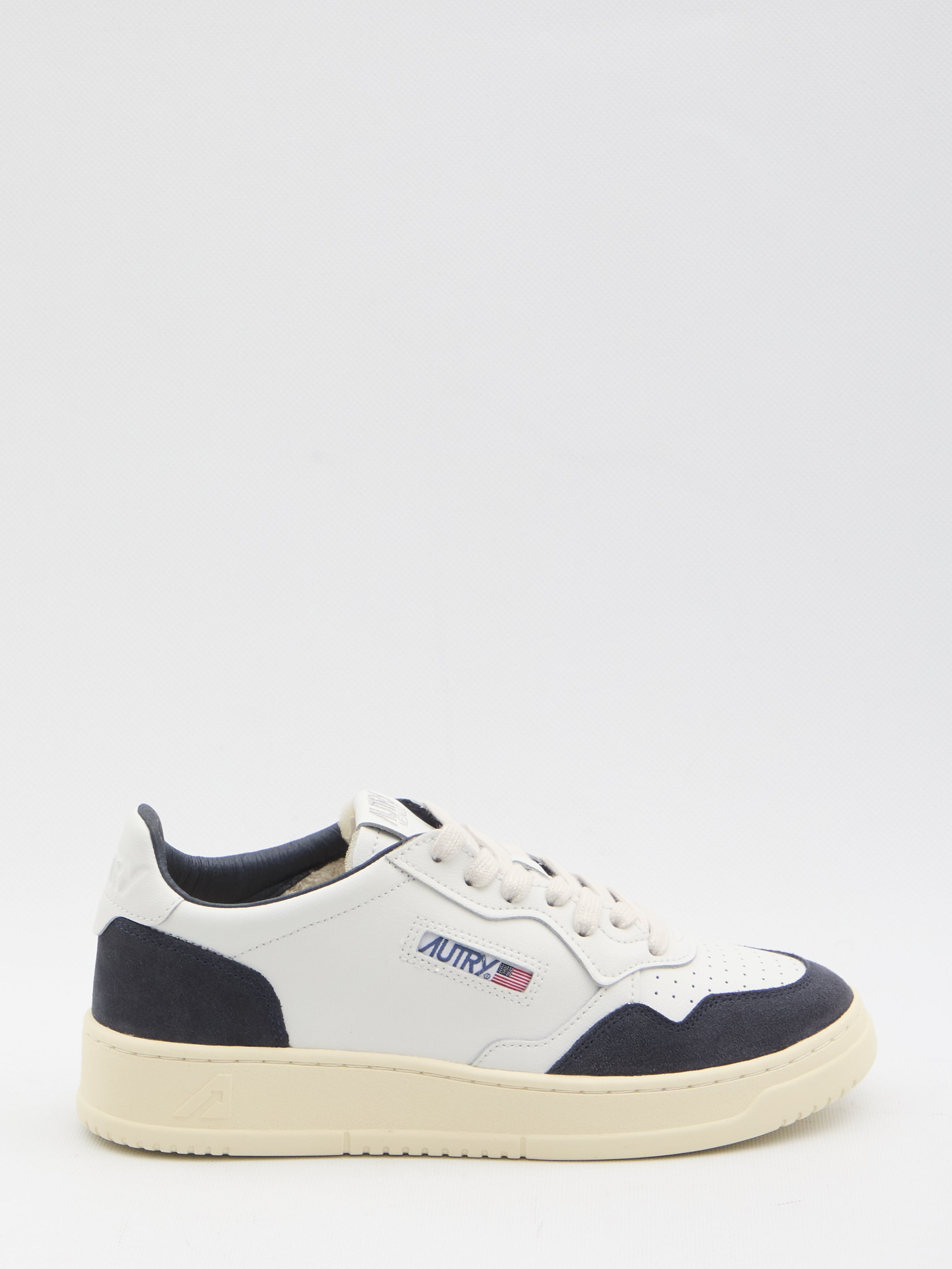 AUTRY Low Medalist Sneaker for Men - SS26