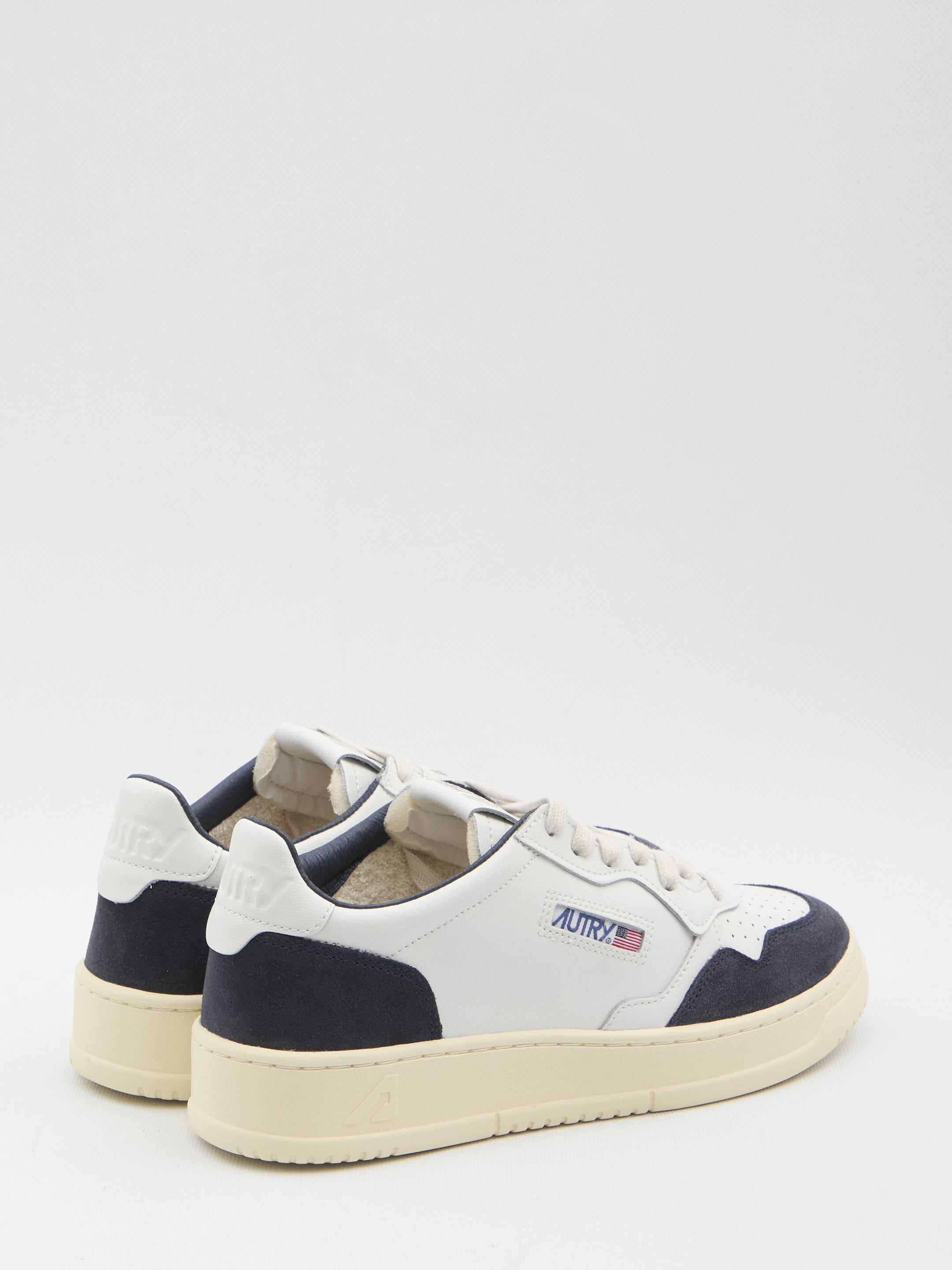 AUTRY Low Medalist Sneaker for Men - SS26