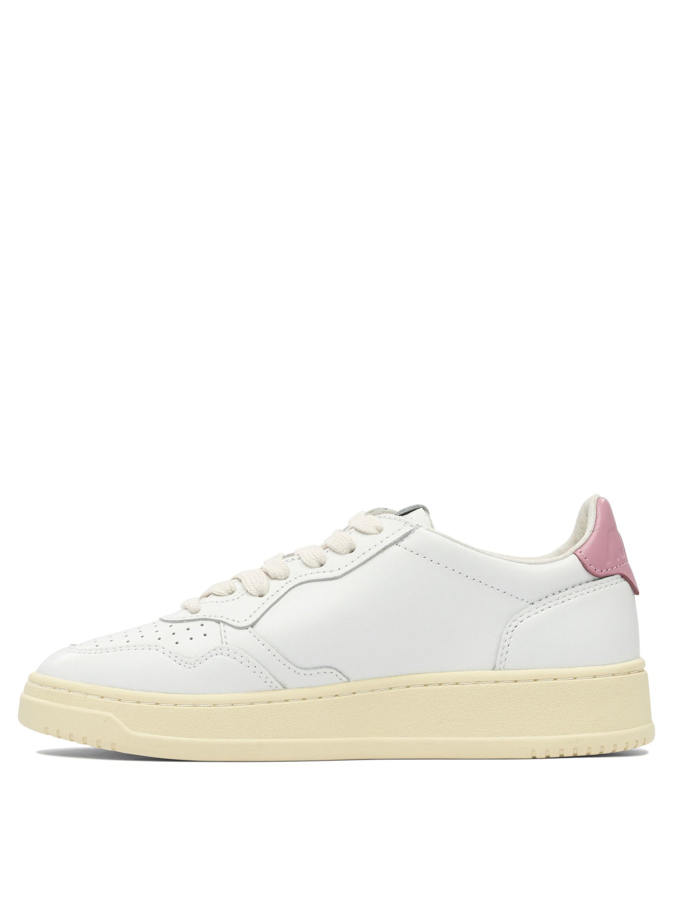 AUTRY Women's Medalist Low Leather Sneakers