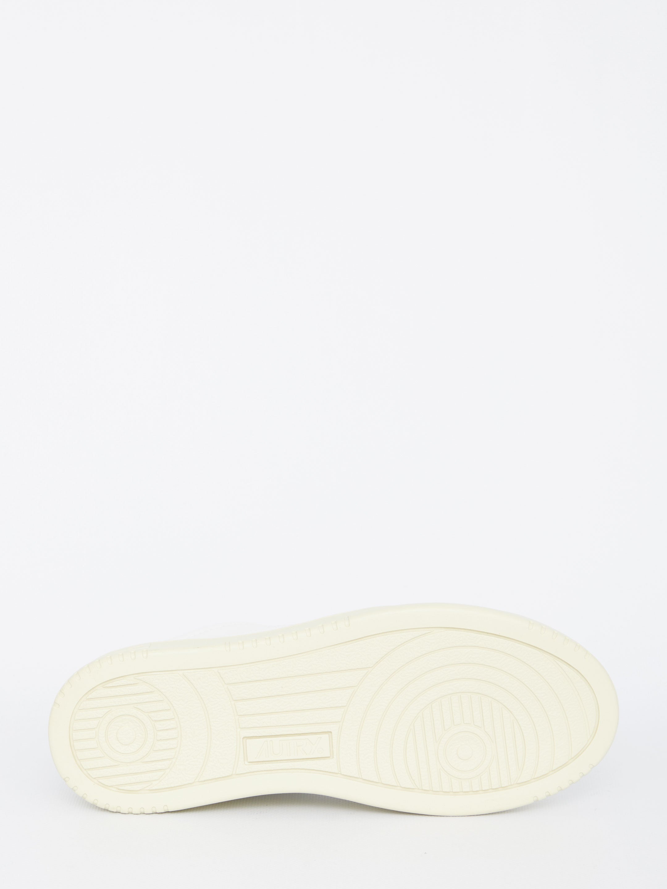 AUTRY Low-Top Medalist Sneakers - FW24 Women’s Style