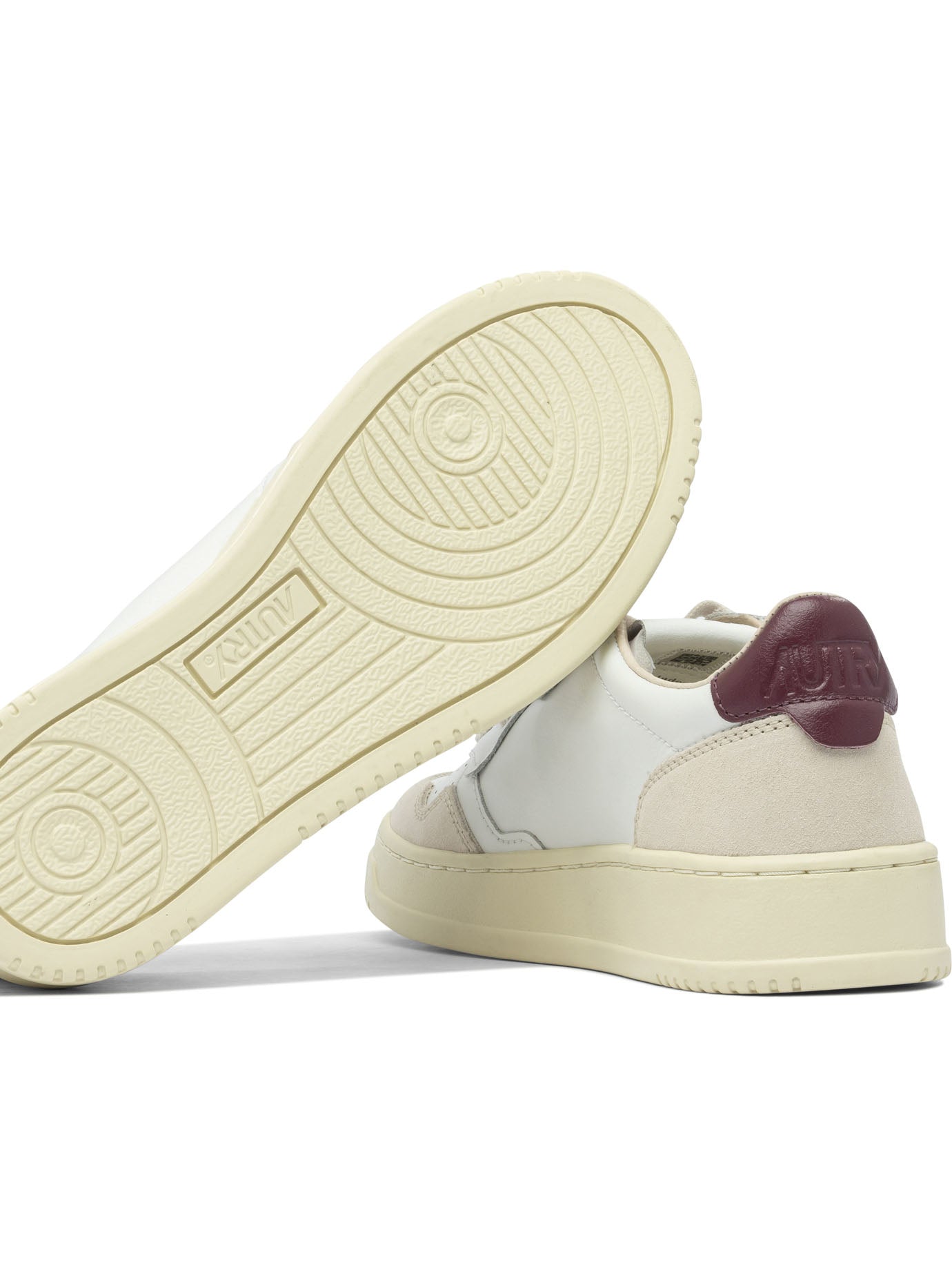 AUTRY MEDALIST LOW Suede Sneakers for Women