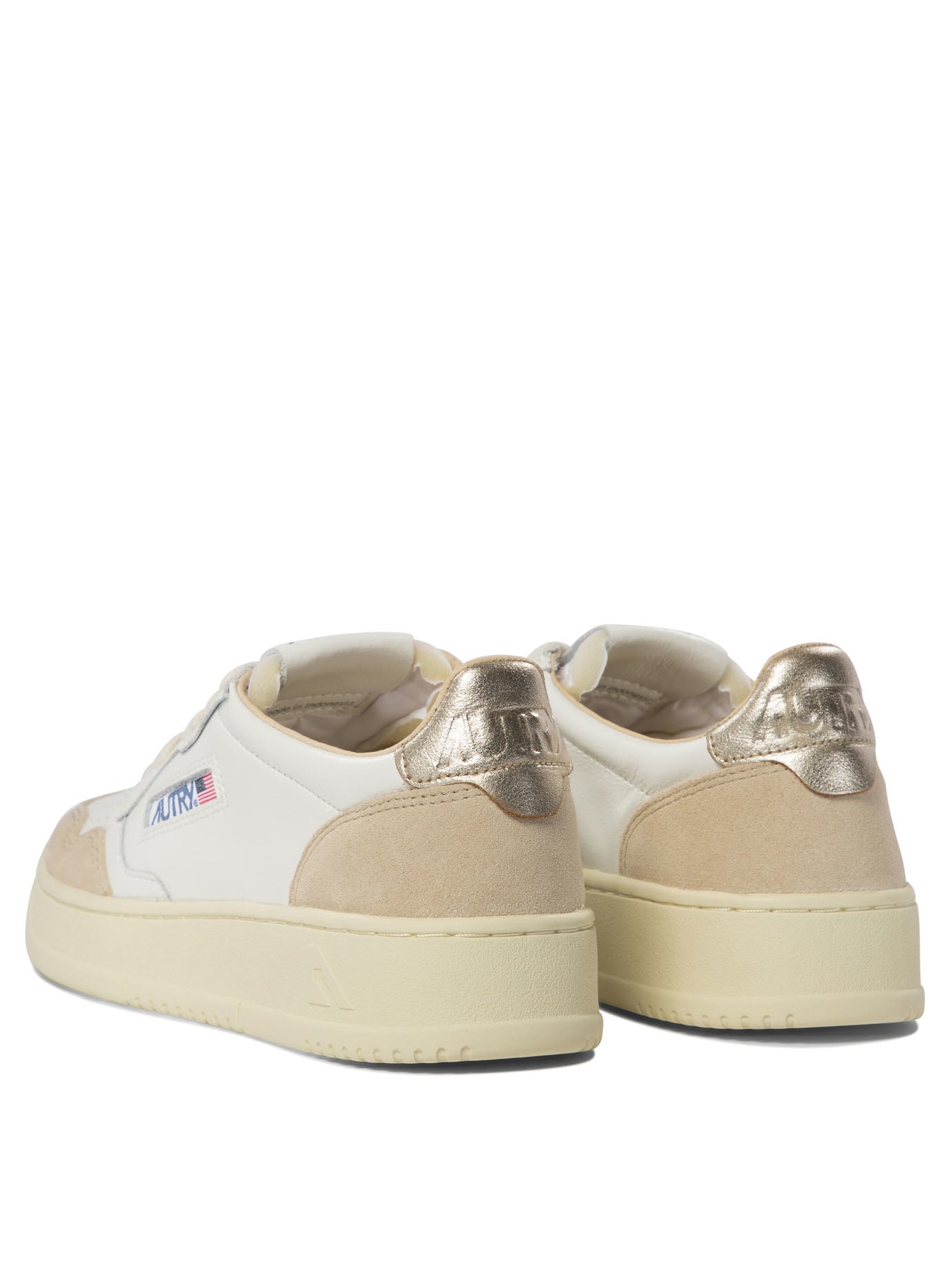 AUTRY Medalist Low Suede Sneaker for Women
