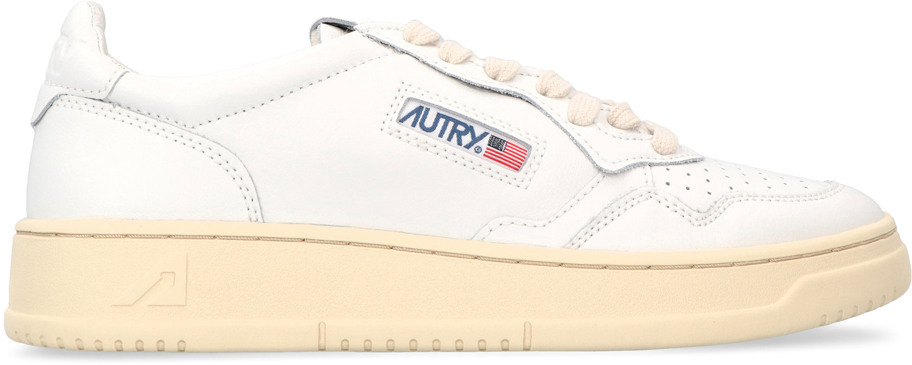 AUTRY Women's Low-Top Medalist Sneaker
