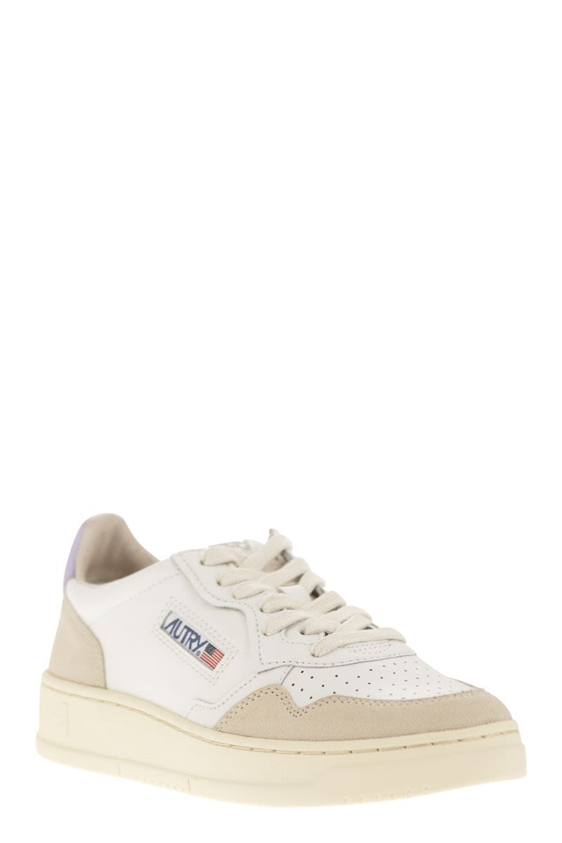 AUTRY Timeless Low Leather Sneakers - Women