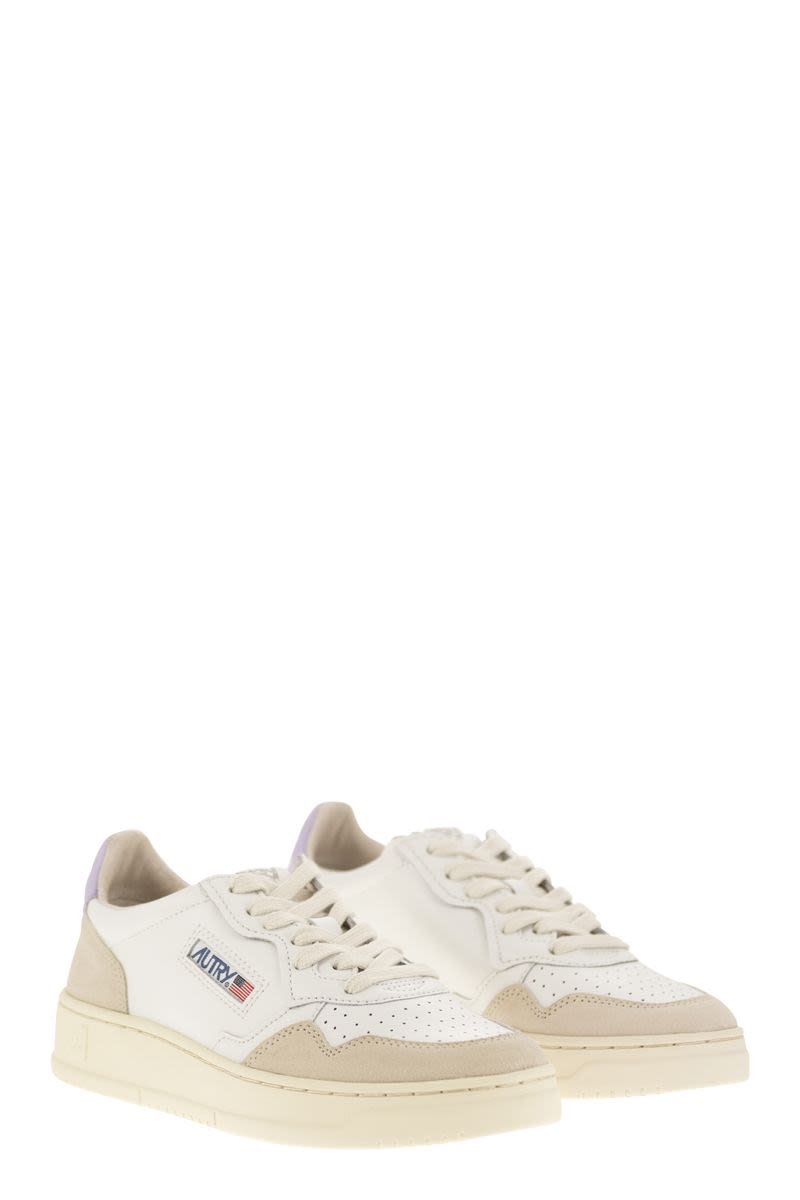 AUTRY Timeless Low Leather Sneakers - Women