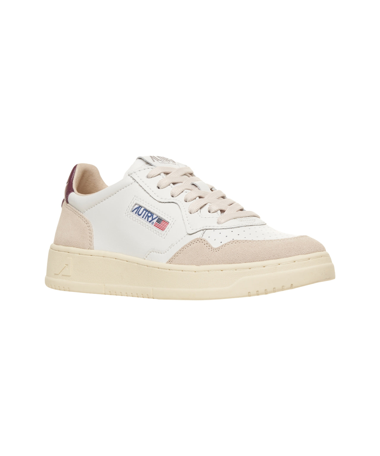 AUTRY Medalist Low Sneaker - Women's Retro Style