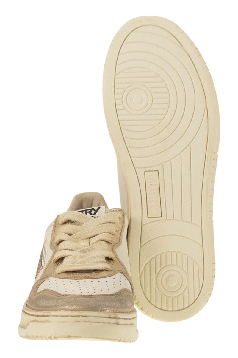 AUTRY Low-Top Sneakers for Women