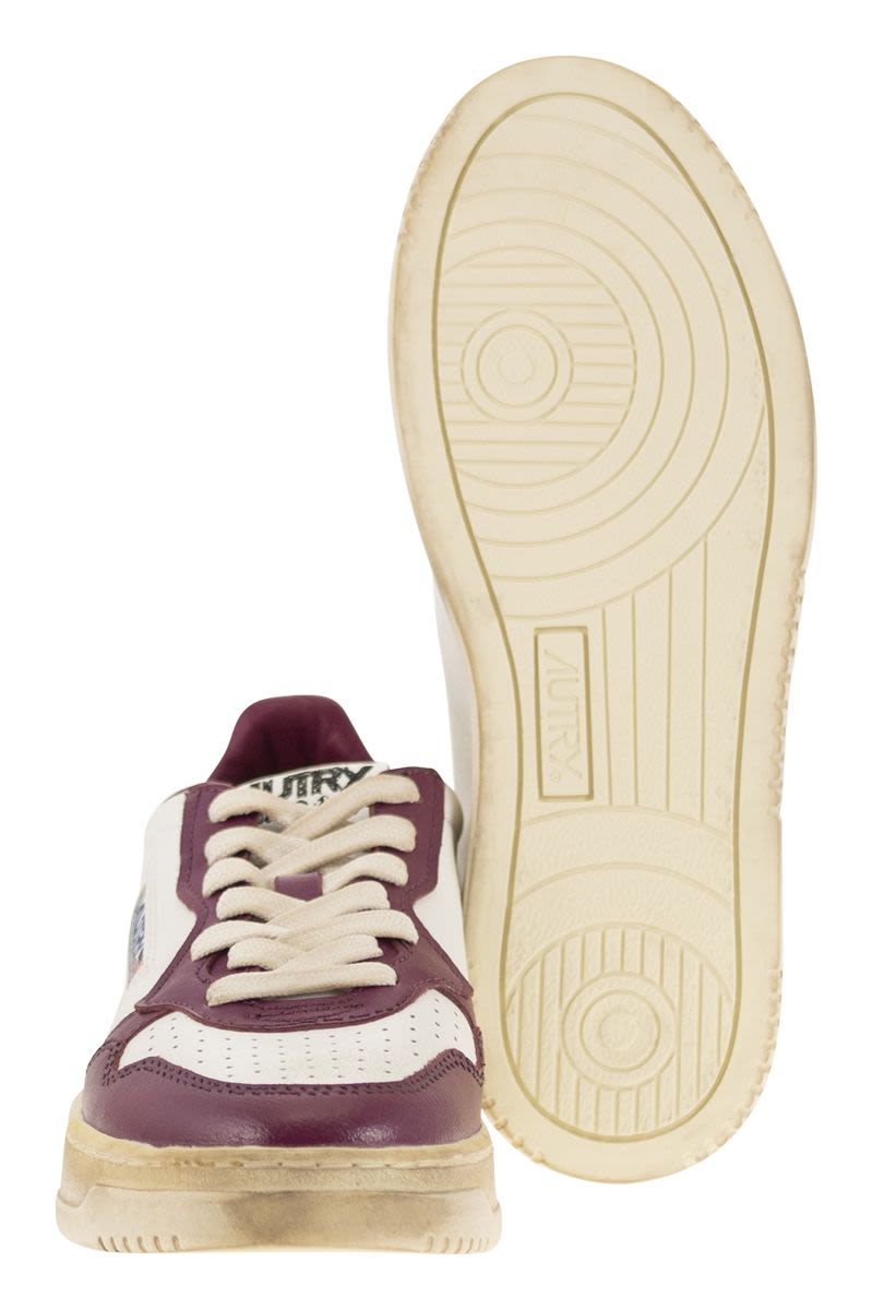 AUTRY Super Vintage Leather Trainers for Women