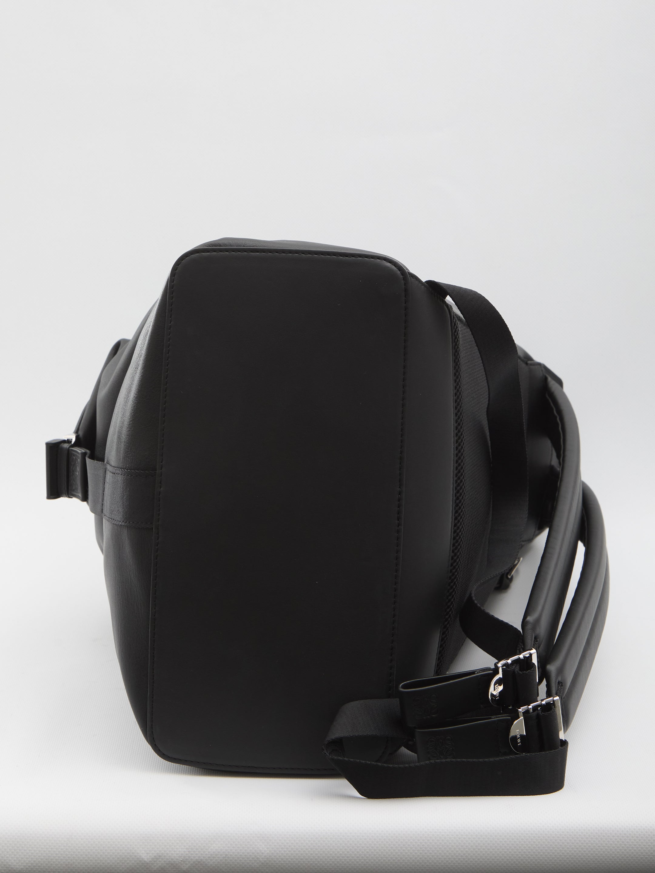 LOEWE Convertible Backpack 40 x 50 x 20 cm