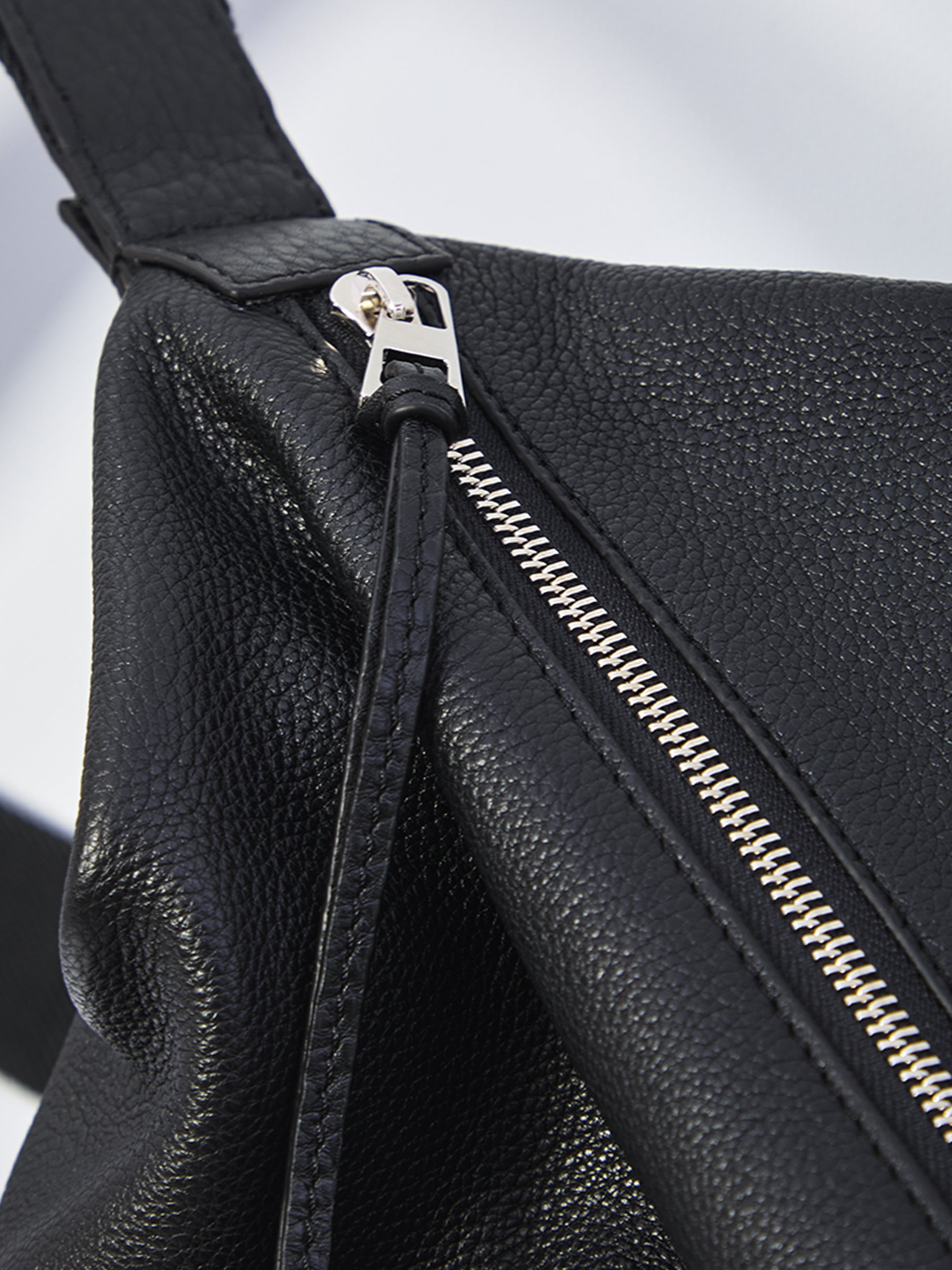 LOEWE Mini Crossbody Handbag 44X30X18CM