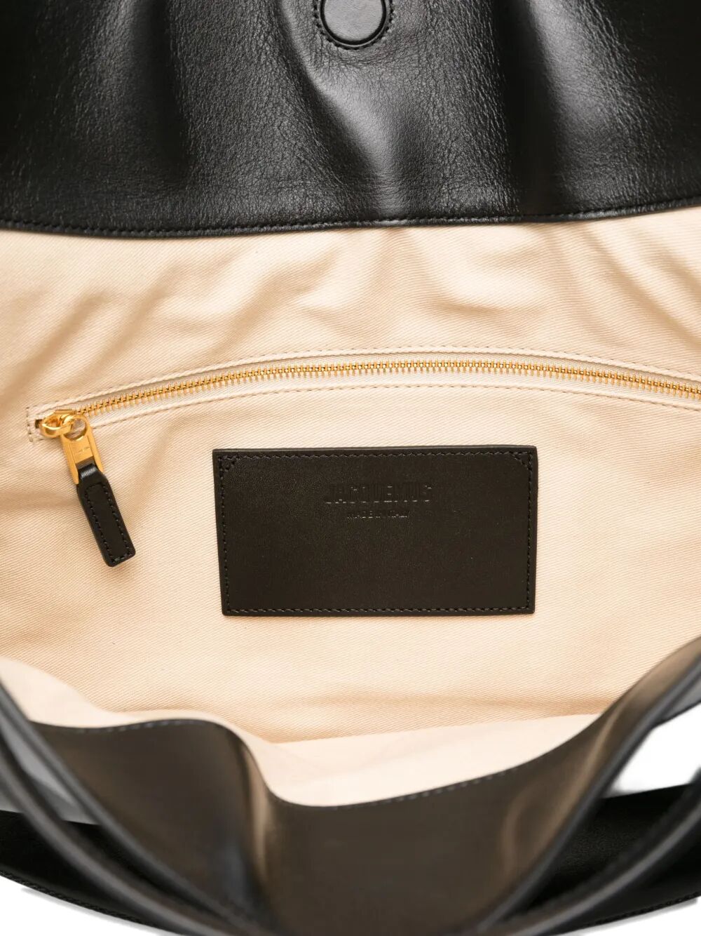 JACQUEMUS Mini Round Shoulder Bag