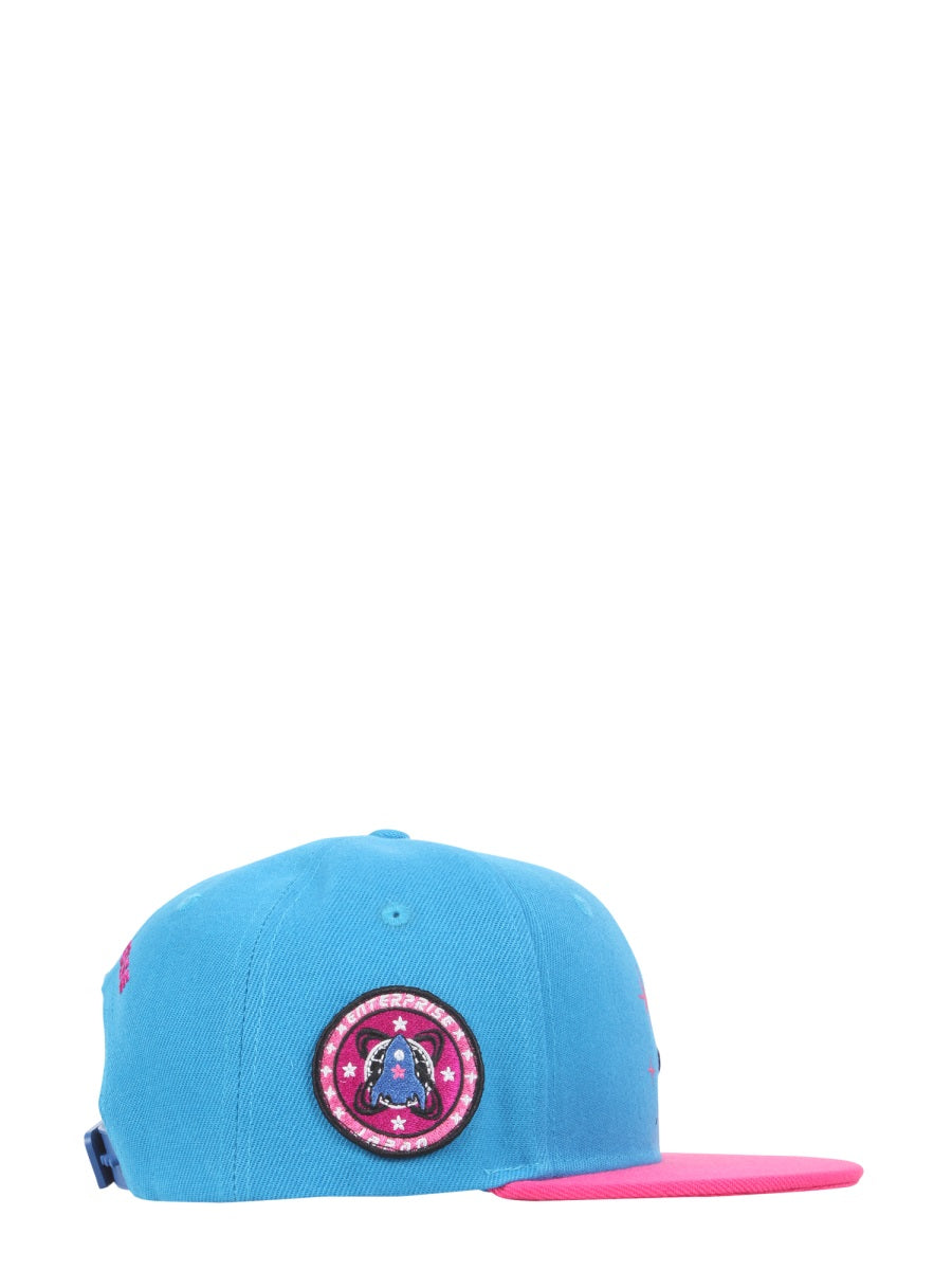 ENTERPRISE JAPAN Stylish Snapback Hat with Contrasting Flat Visor