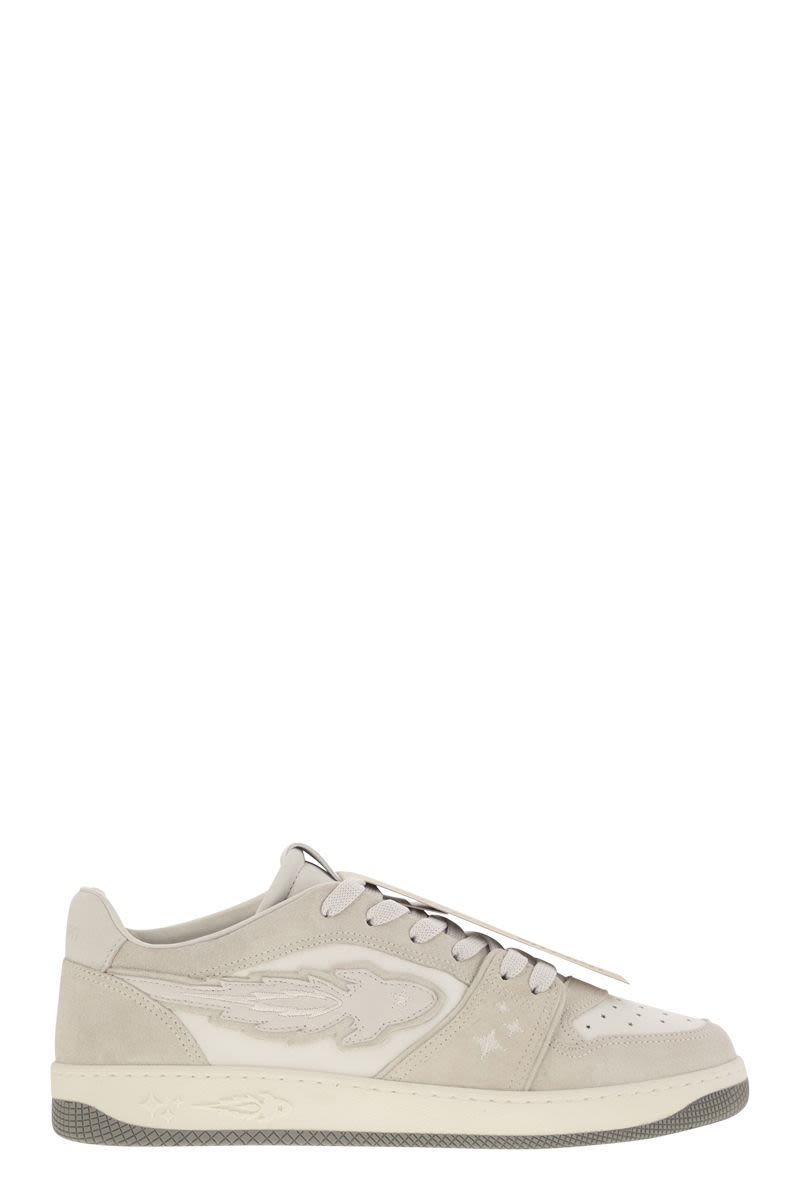 JAPAN ENTERPRISE Urban-Inspired Egg Rocket Sneakers - 3.5 cm Sole Height