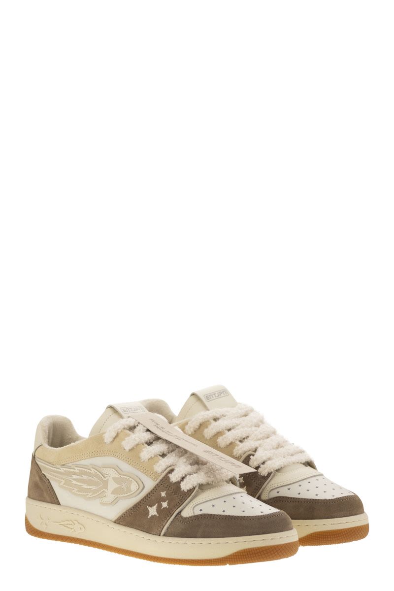 JAPAN ENTERPRISE Urban-Inspired Egg Rocket Sneakers