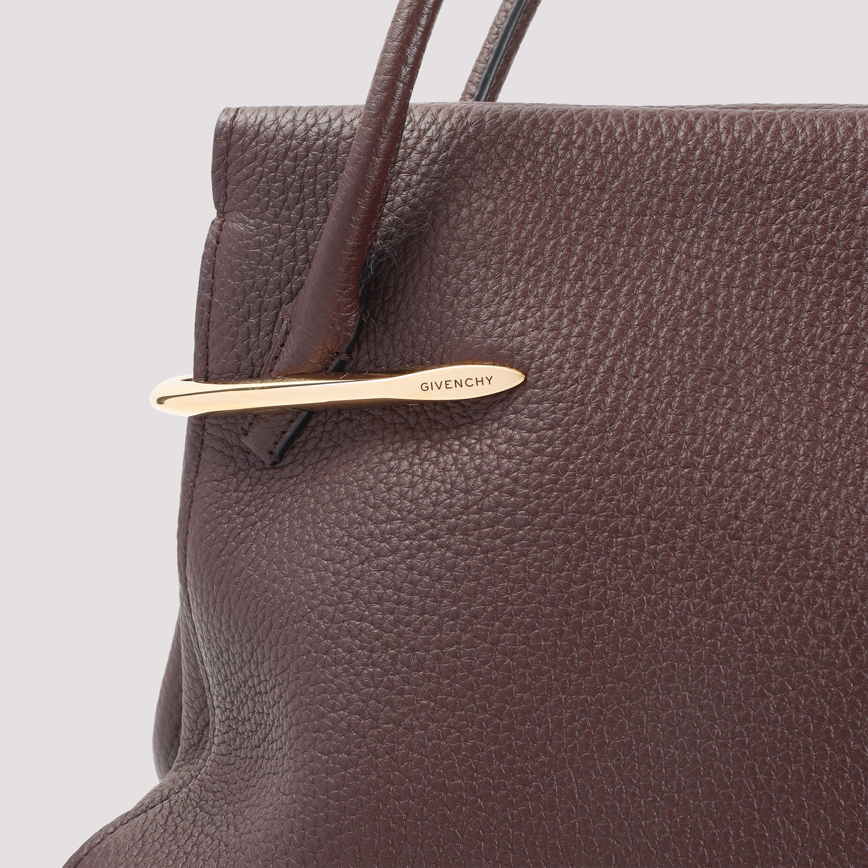 GIVENCHY Large Leather Shoulder Handbag